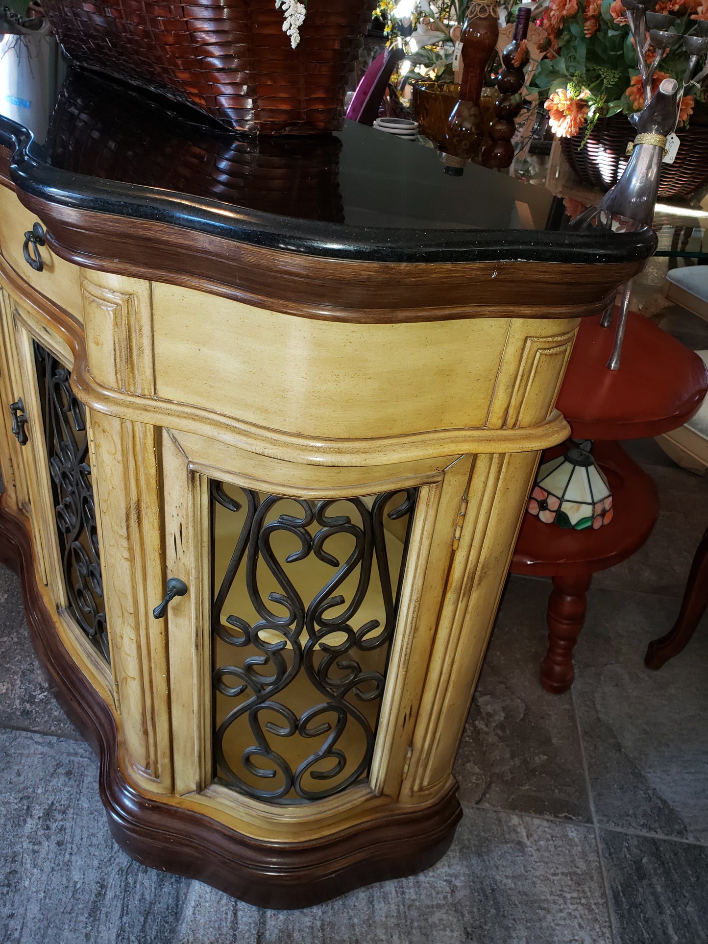 🔱🏺¡Credenza de Dos Tonos Stein World Cantebury con Cubierta Obscura de Mármol🏺🔱