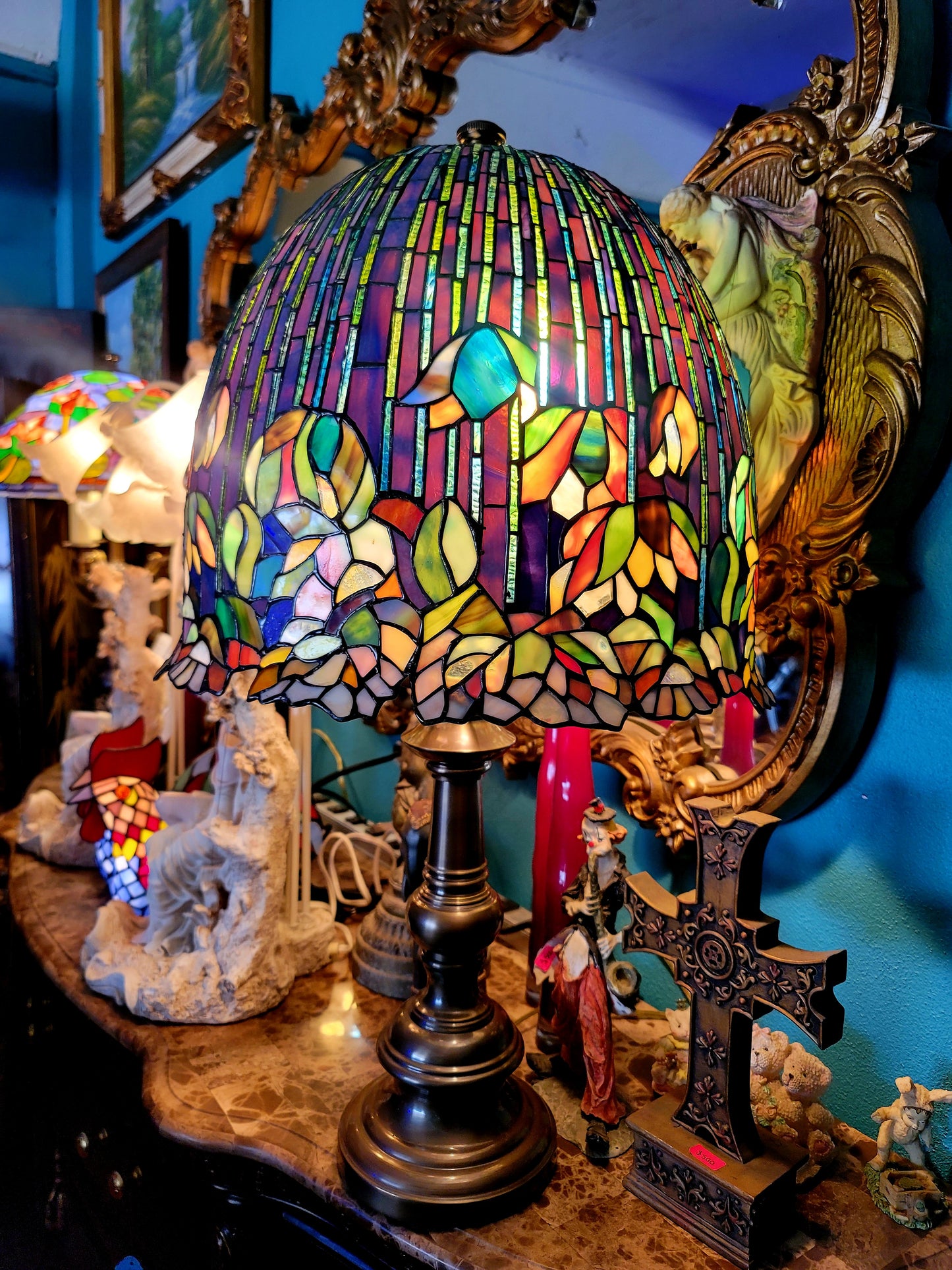 🔔Lampara Tiffany con Vitrales de Flores de Loto: Una Obra de Arte para Tu Hogar🔔