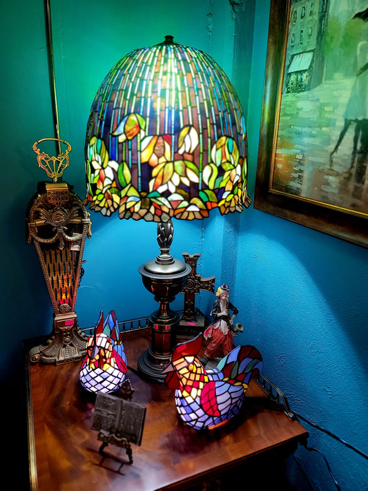 🔔Tiffany Lamp with Lotus Flower Stained Glass: A Work of Art for Your Home🔔