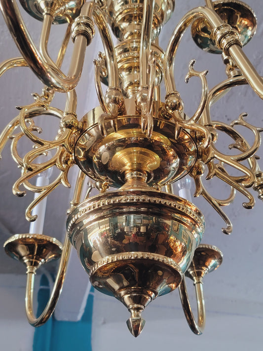 🔱🌟Brilliant: 12-Armed Brass Chandelier 🌟🔱
