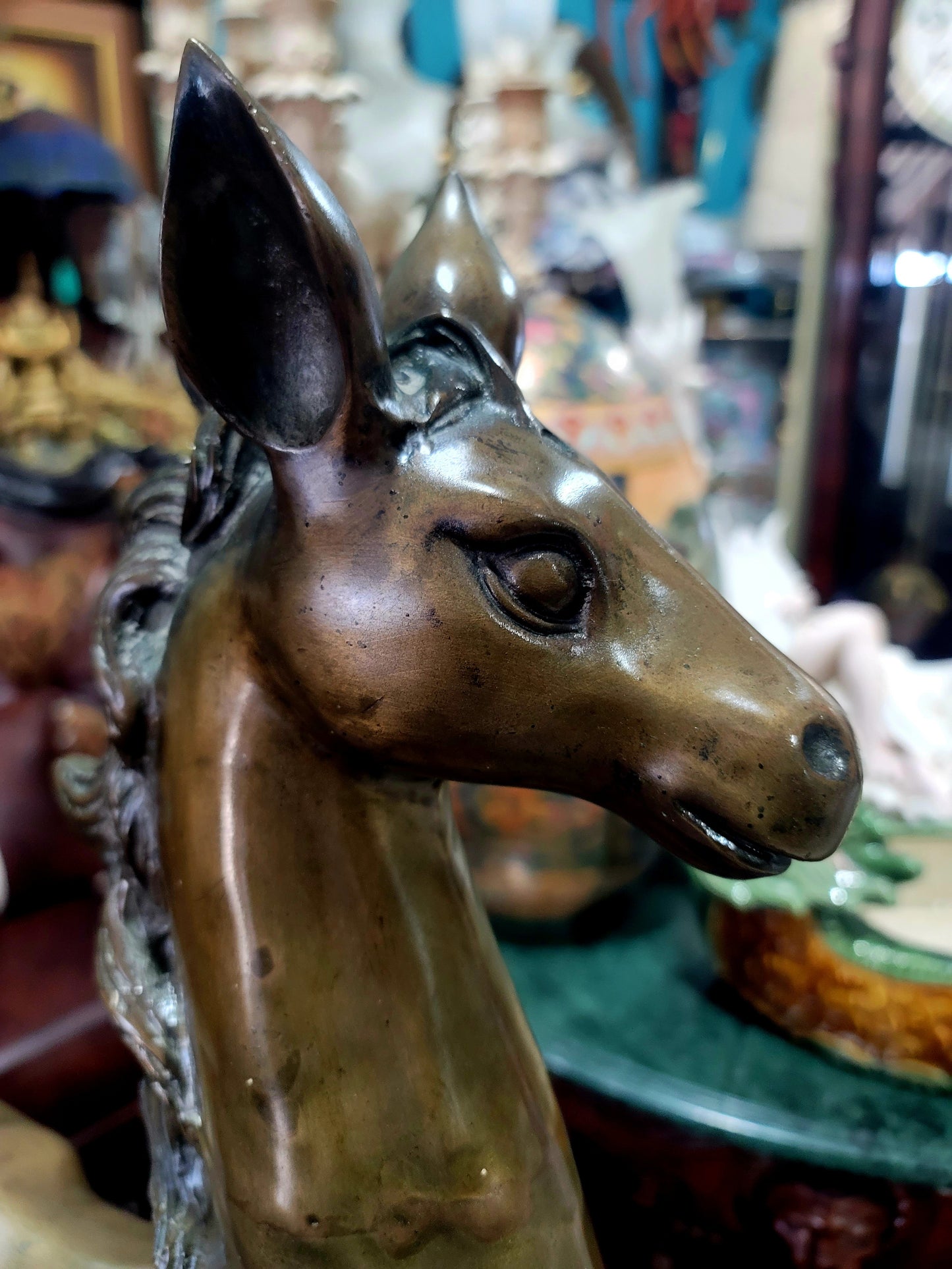 🐴 Majestuosa Escultura de Caballo en Bronce con Base Decorativa de Garza 🦢