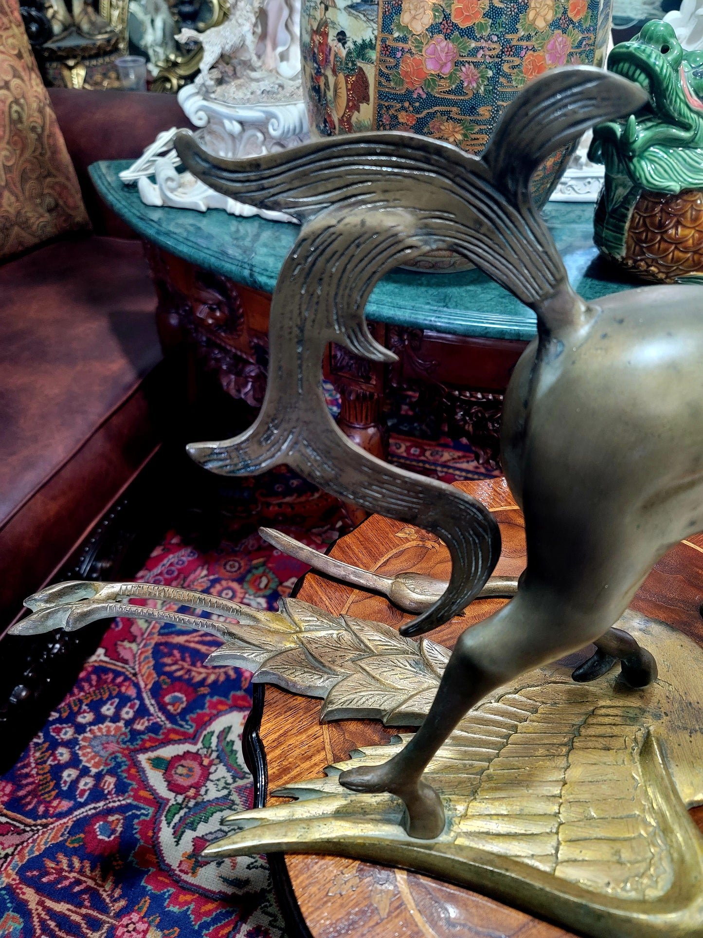 🐴 Majestuosa Escultura de Caballo en Bronce con Base Decorativa de Garza 🦢