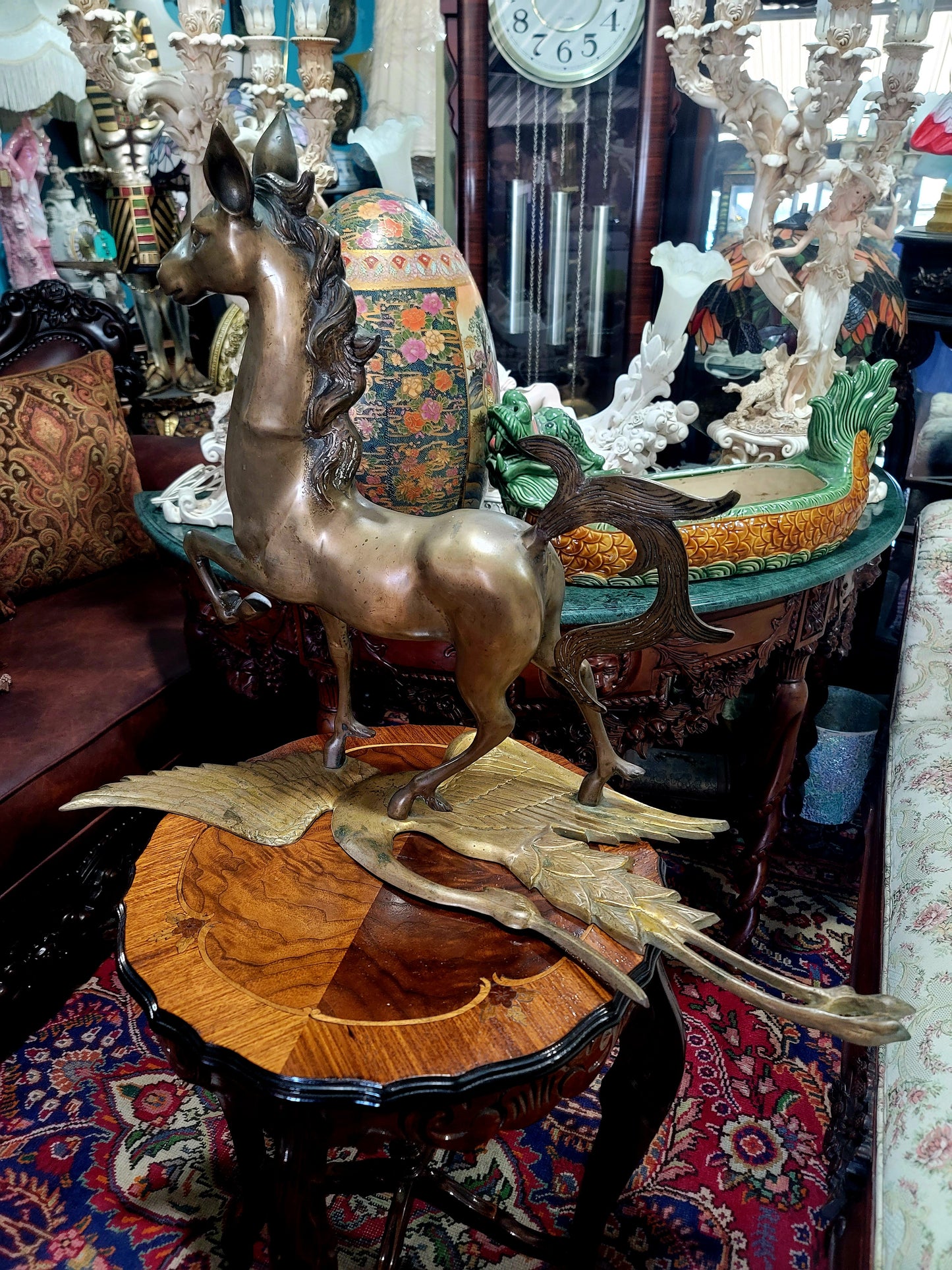 🐴 Majestuosa Escultura de Caballo en Bronce con Base Decorativa de Garza 🦢