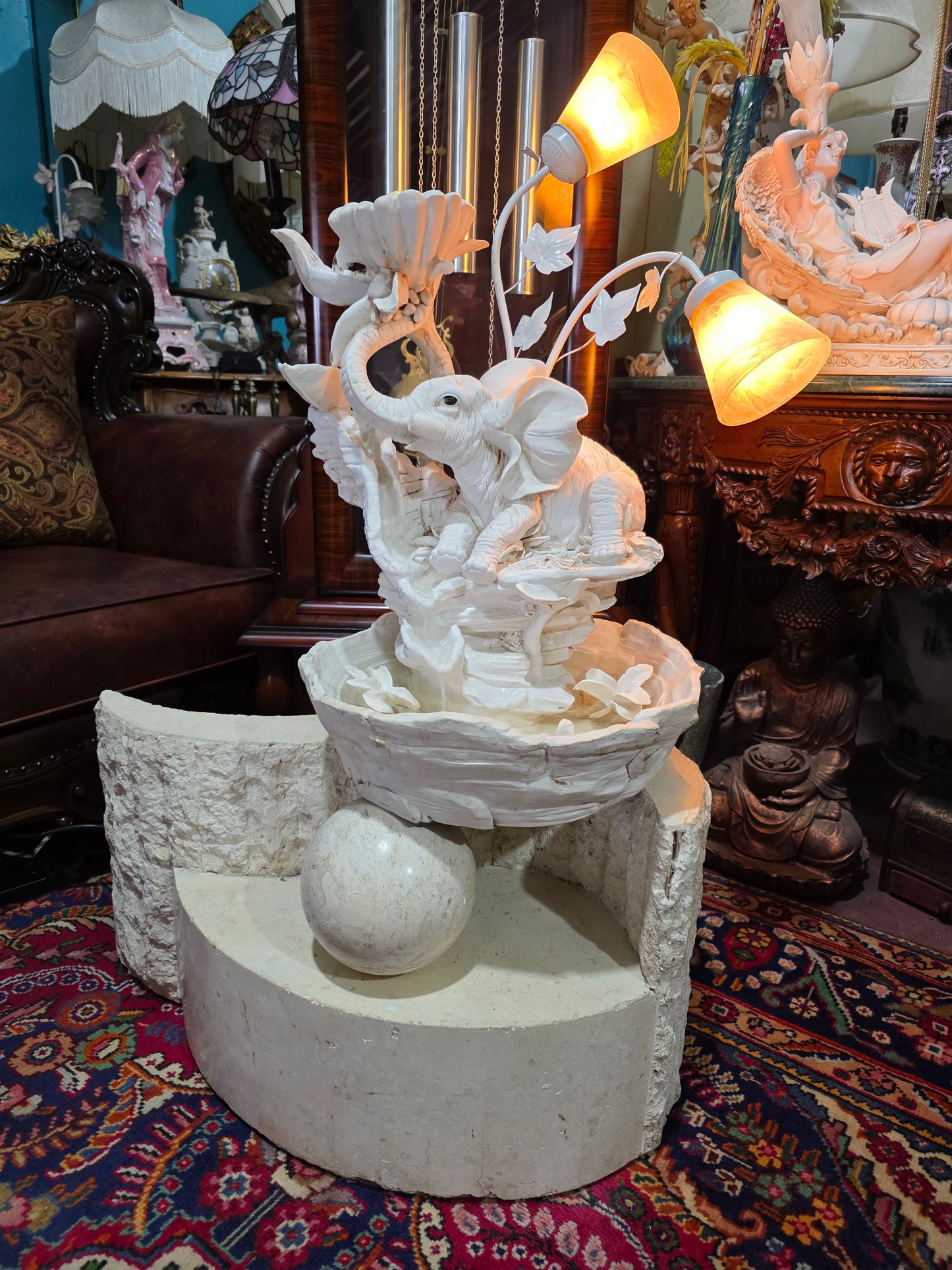 💧✨ Fuente Decorativa De Elefante con Iluminación – Elegancia y Arte en Rosarito Antiques ✨💧
