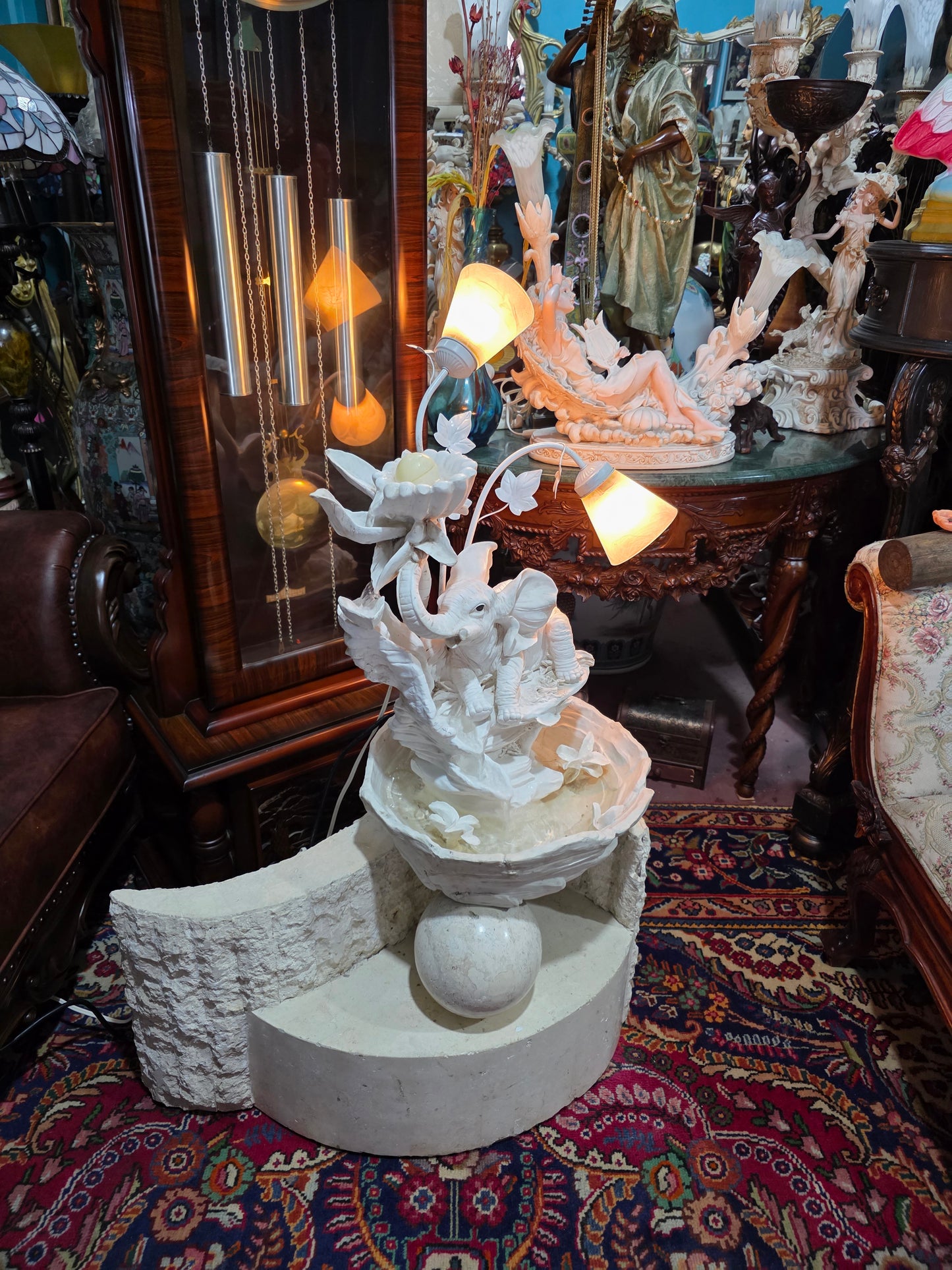 💧✨ Fuente Decorativa De Elefante con Iluminación – Elegancia y Arte en Rosarito Antiques ✨💧