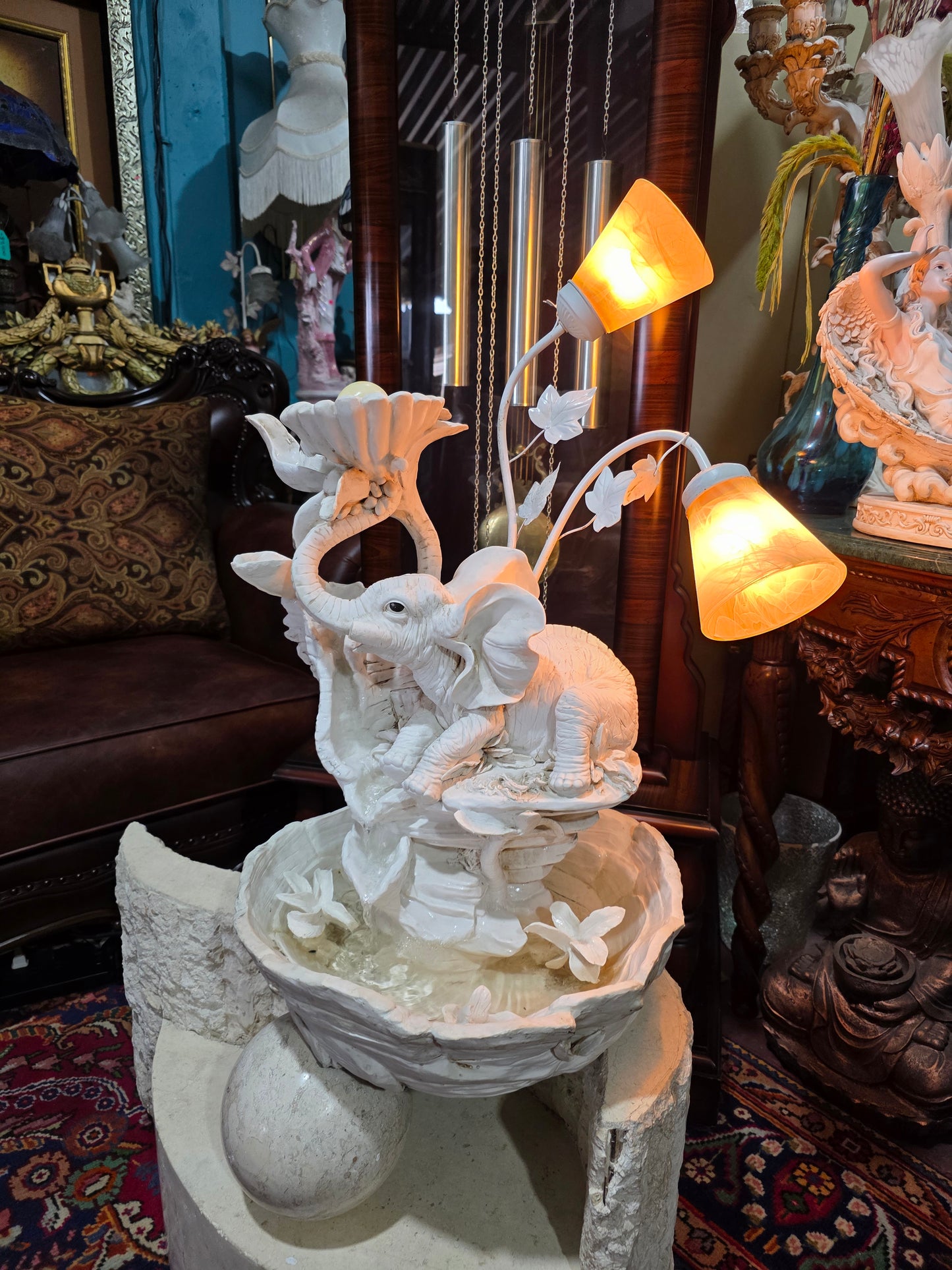 💧✨ Fuente Decorativa De Elefante con Iluminación – Elegancia y Arte en Rosarito Antiques ✨💧