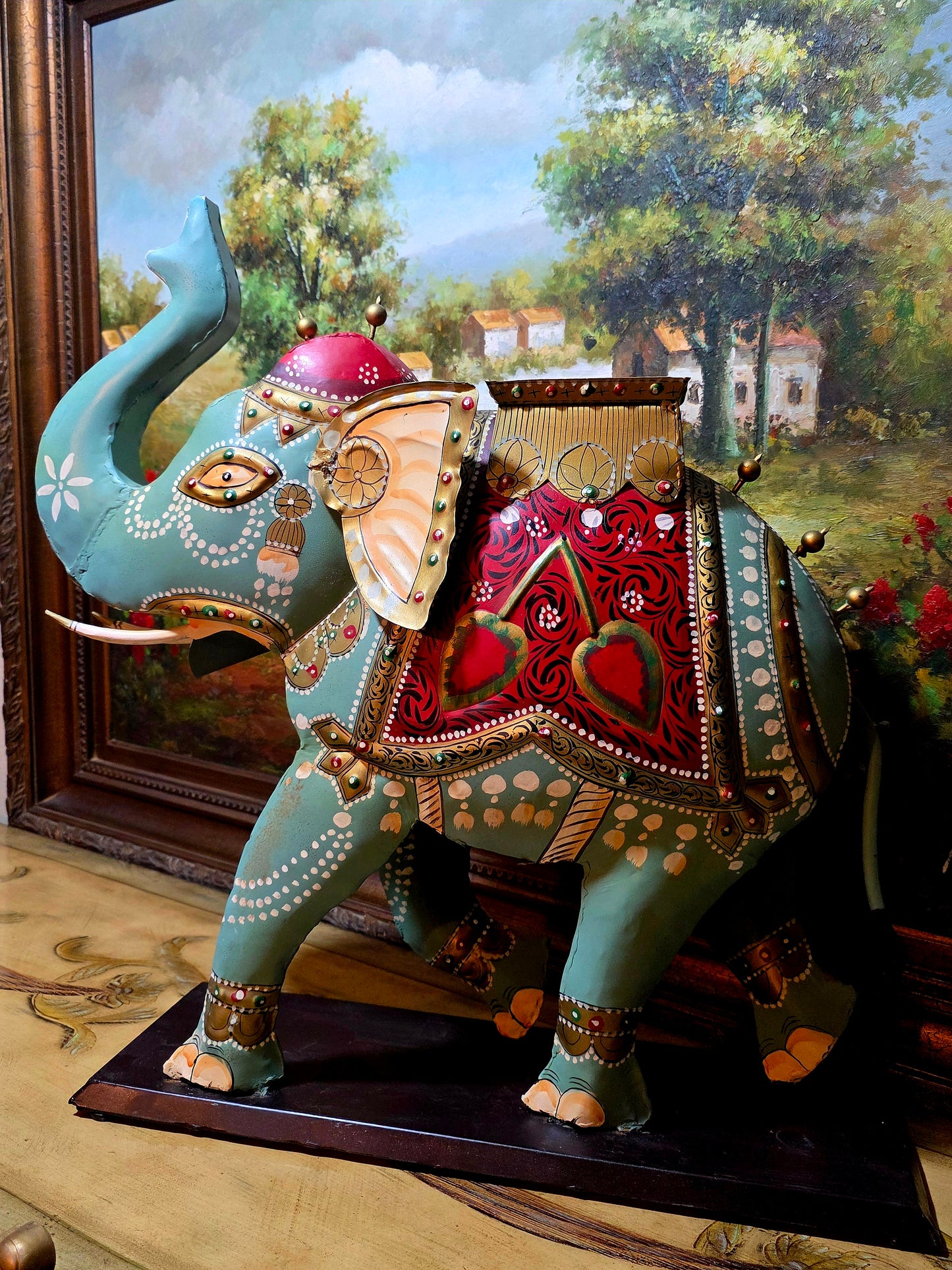 💚🐘💚 Elefante Decorativo de Metal Pintado A Mano – Arte Único en Rosarito Antiques 💚🐘💚