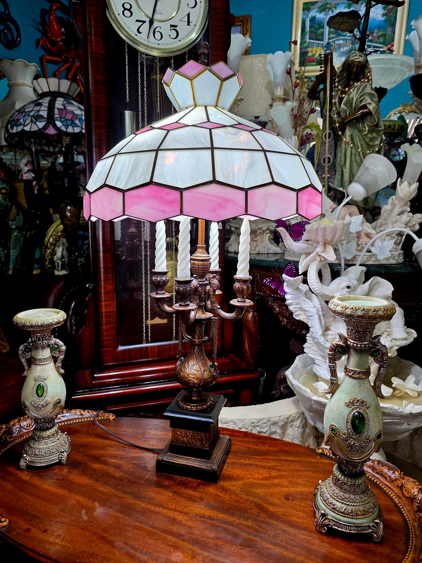 🕯️🕯️✨ Lampara Vintage - Ilumina tu espacio con esta majestuosa pieza ✨🕯️🕯️