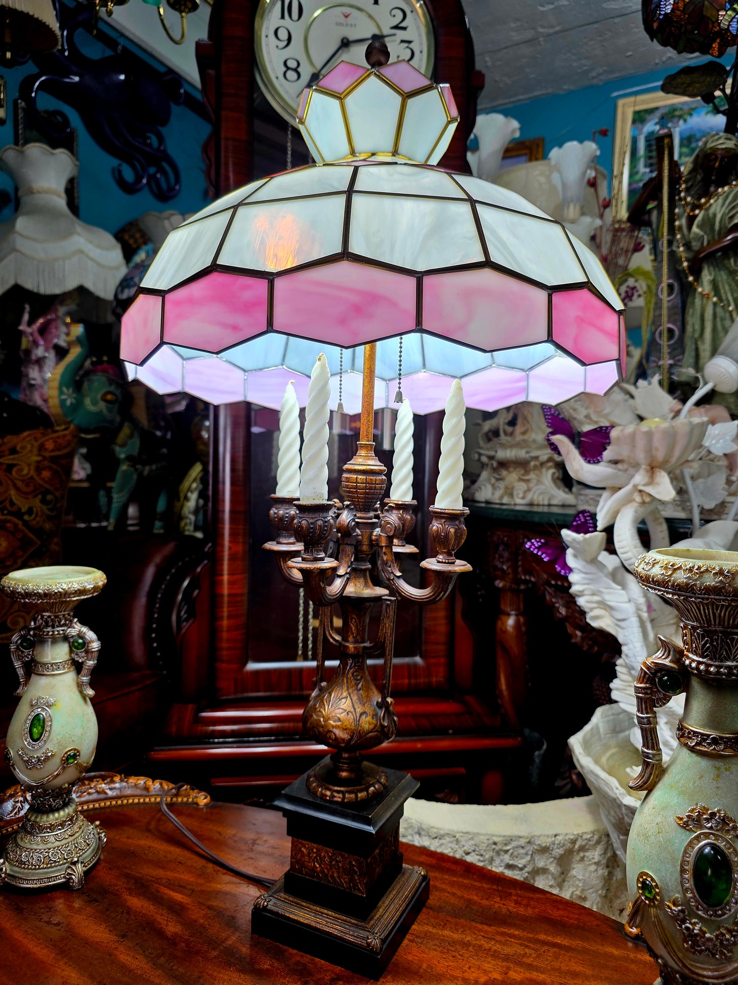 🕯️🕯️✨ Lampara Vintage - Ilumina tu espacio con esta majestuosa pieza ✨🕯️🕯️