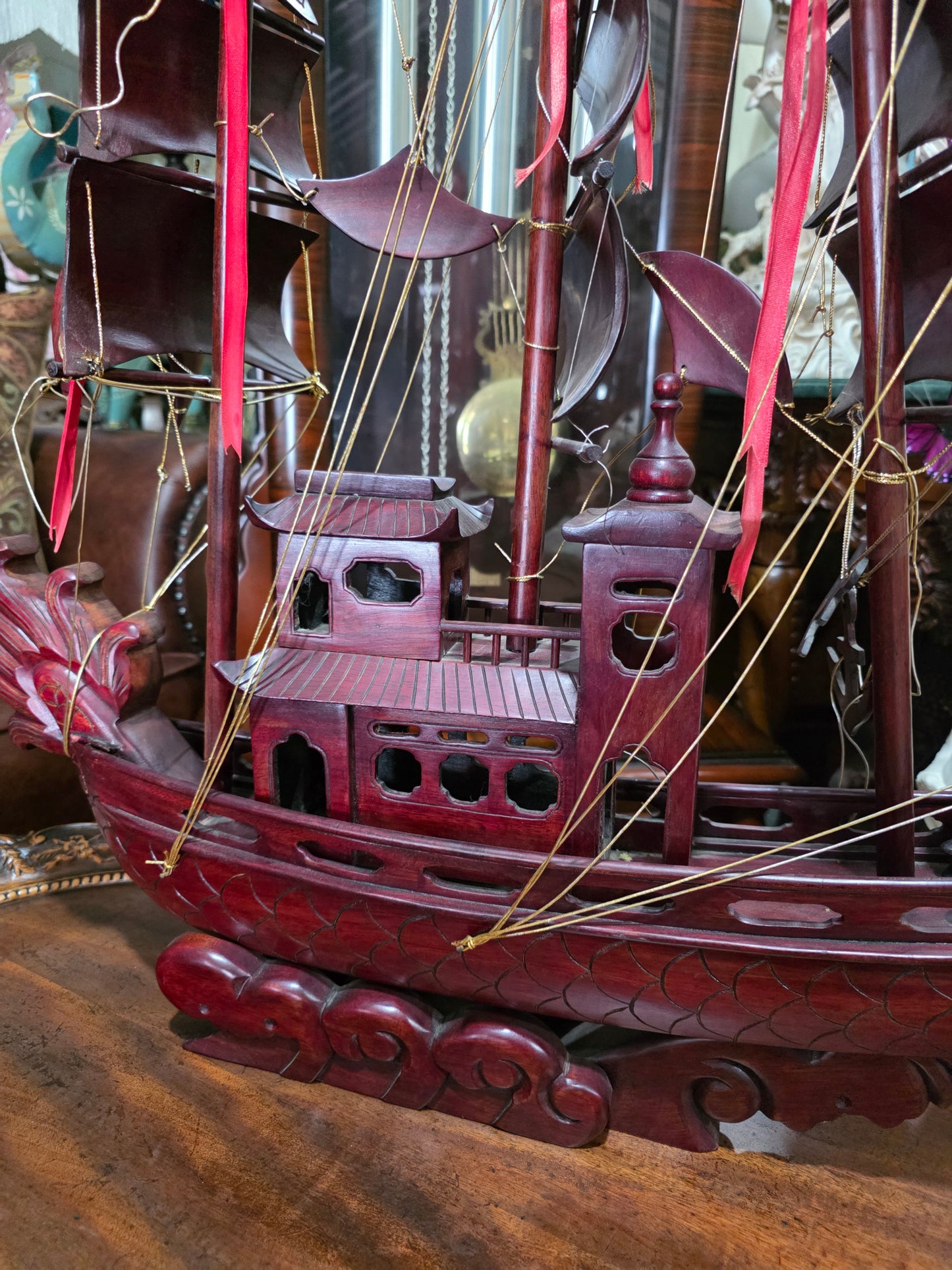 🚢🚢✨ Barco Oriental - Embárcate en la historia con esta majestuosa réplica de barco oriental ✨🚢
