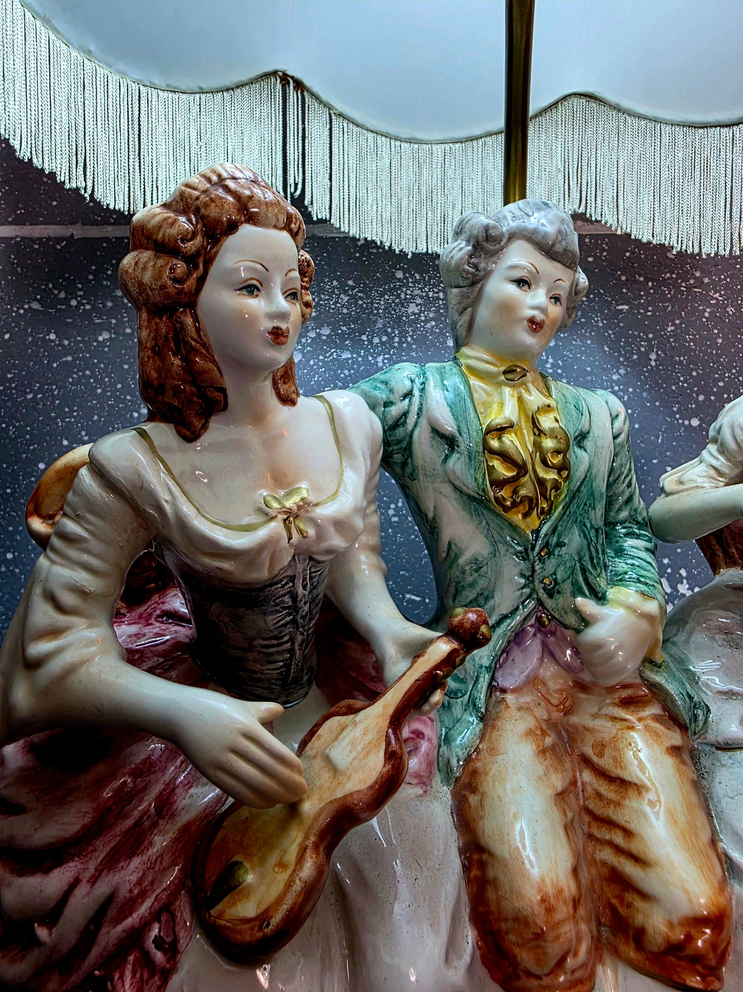 🌸Lampara de Porcelana Fina Capodimonte – Escena Musical Clásica🌸