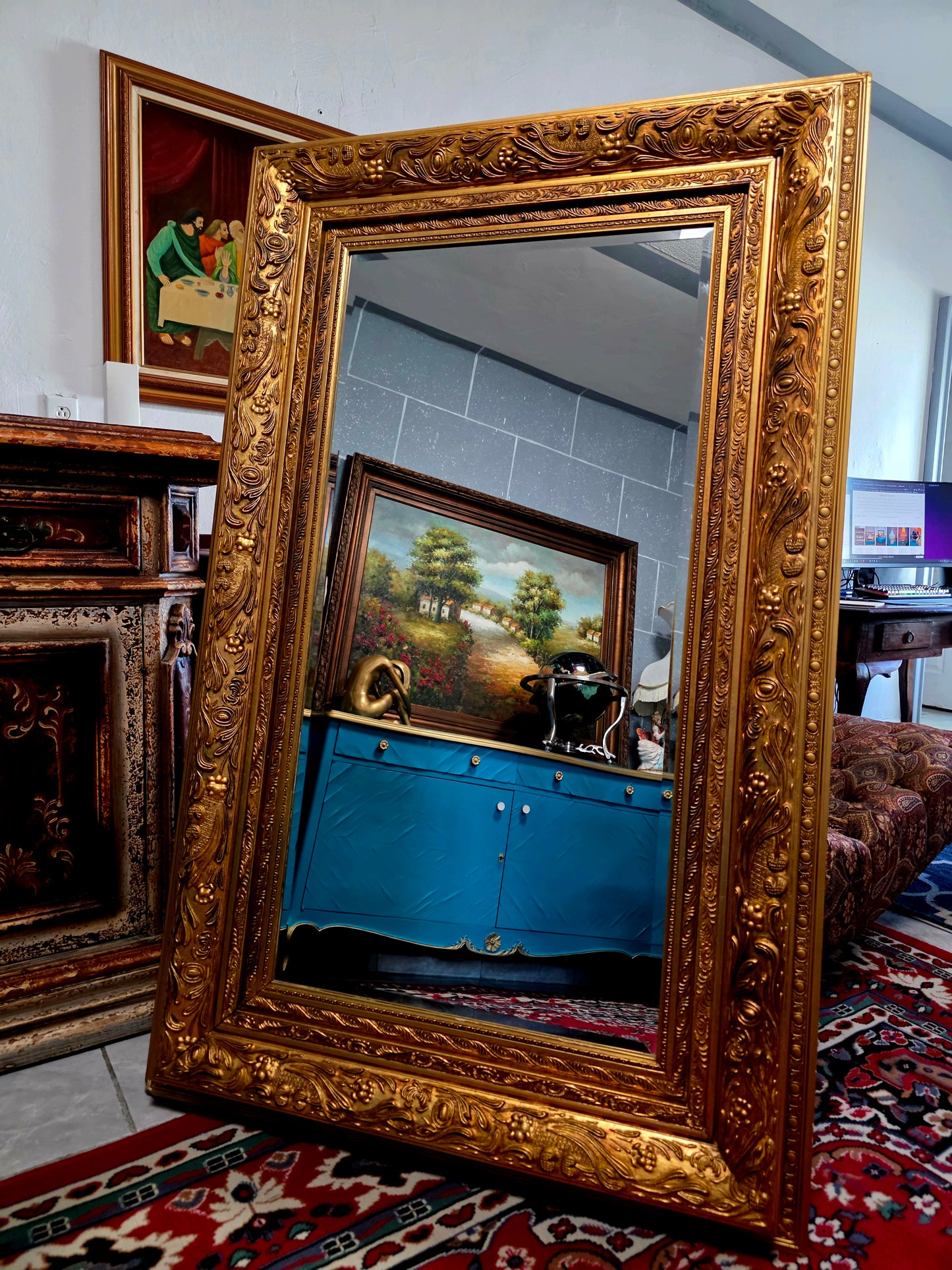 🪞✨Espejo Biselado con Marco de Madera Tallada a Mano – Reflejo de Nobleza Atemporal✨🪞