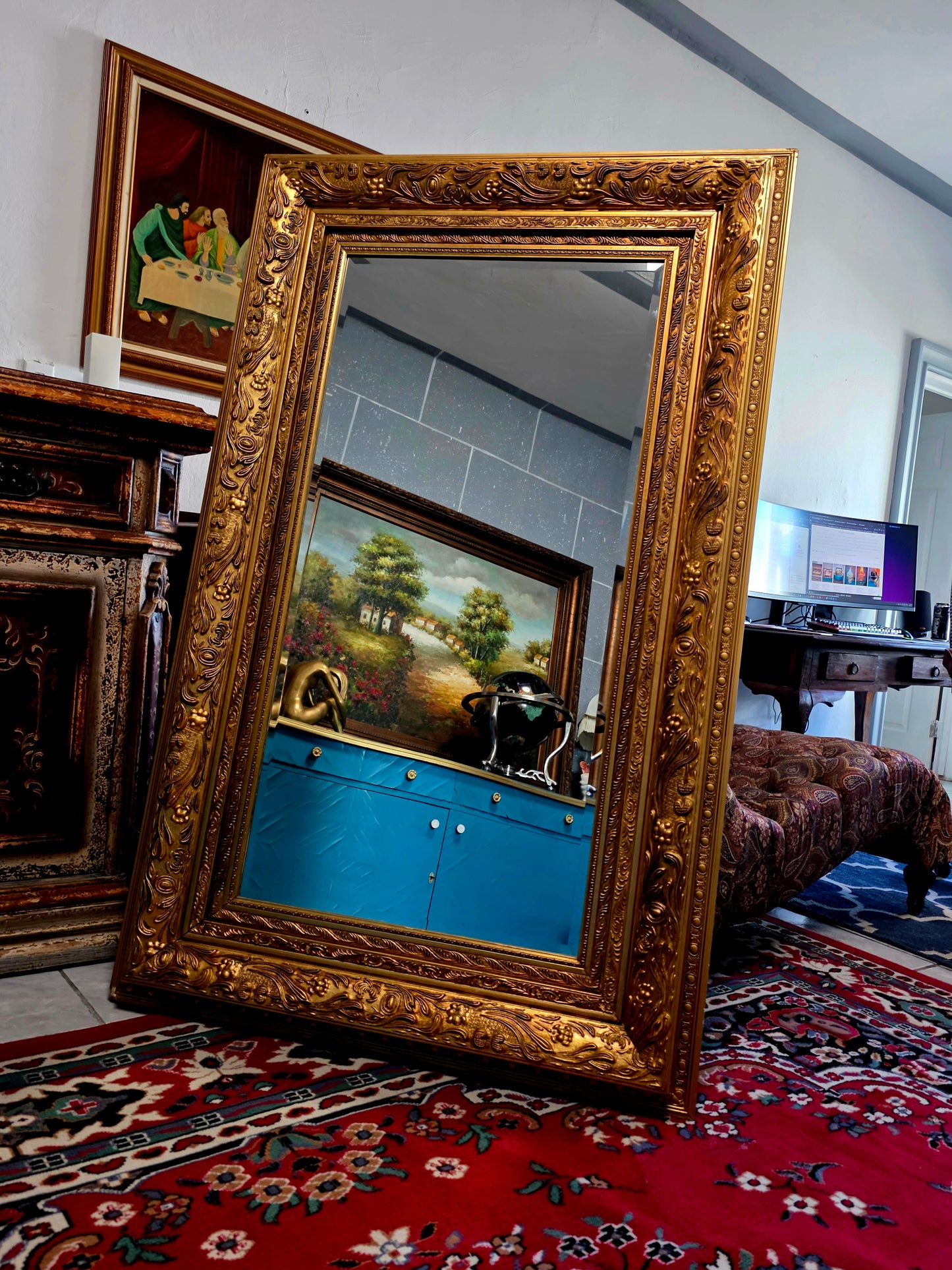 🪞✨Espejo Biselado con Marco de Madera Tallada a Mano – Reflejo de Nobleza Atemporal✨🪞