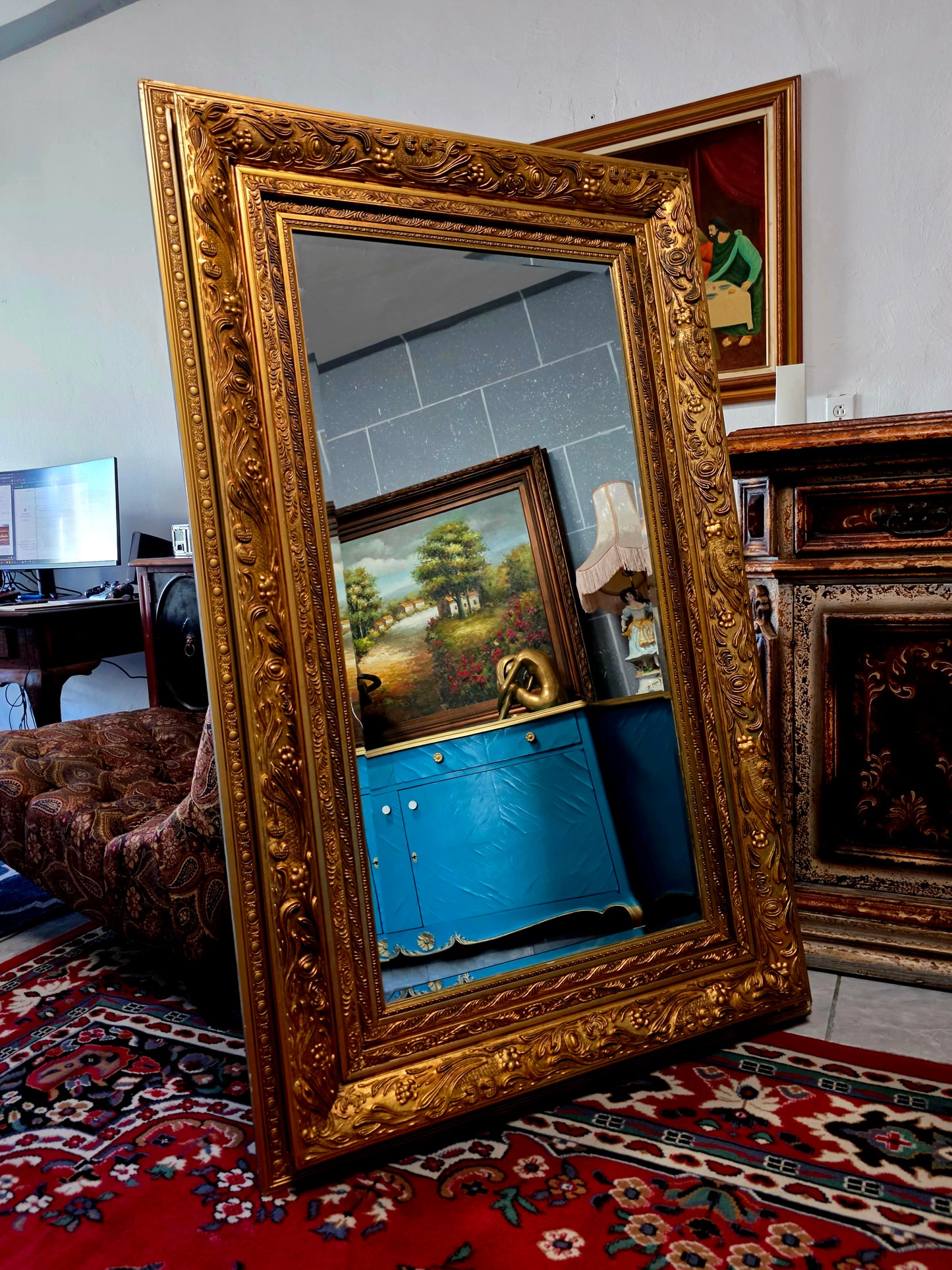 🪞✨Espejo Biselado con Marco de Madera Tallada a Mano – Reflejo de Nobleza Atemporal✨🪞