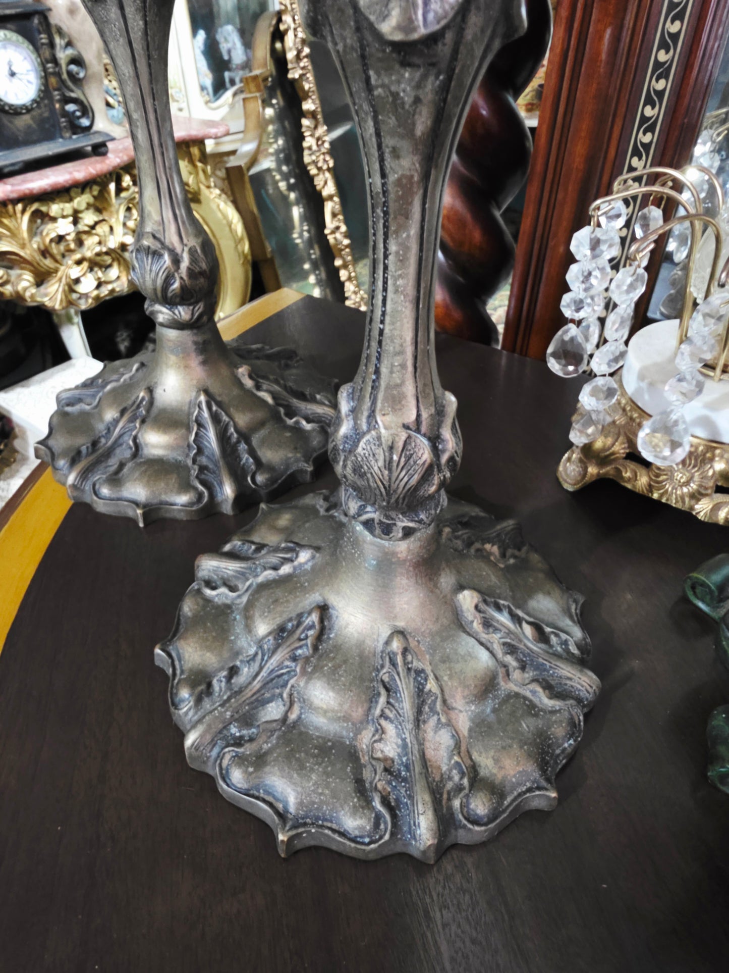 🔥🕯️🔥 Par de Candelabros Antiguos en Bronce 🔥🕯️🔥