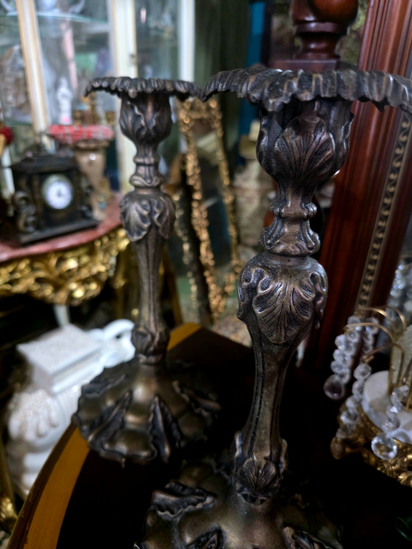 🔥🕯️🔥 Par de Candelabros Antiguos en Bronce 🔥🕯️🔥
