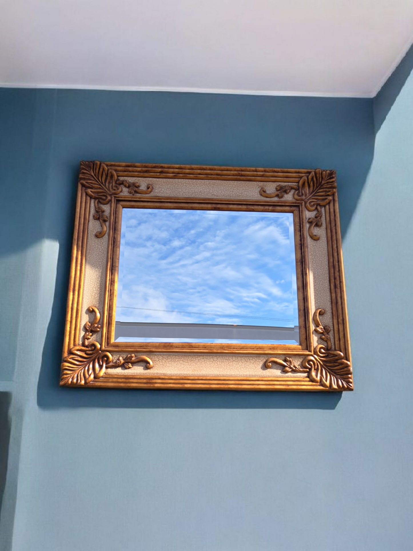 πͺ Mirror with Gold Frame β Timeless Classic with a Grand Presence β¨