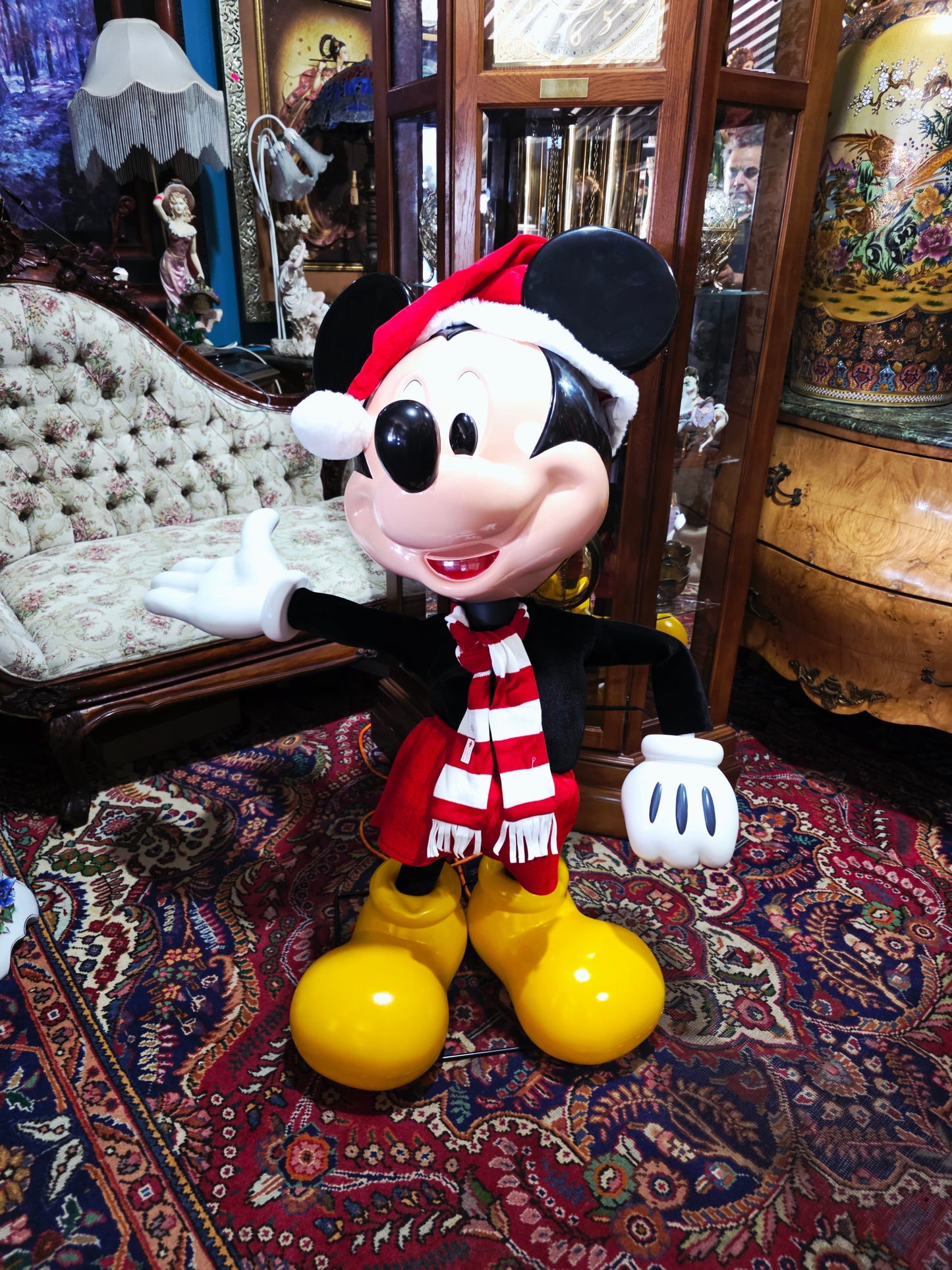 π
Animated Mickey Mouse β Large-Scale Festive Figure with Movement and Sound πβ¨