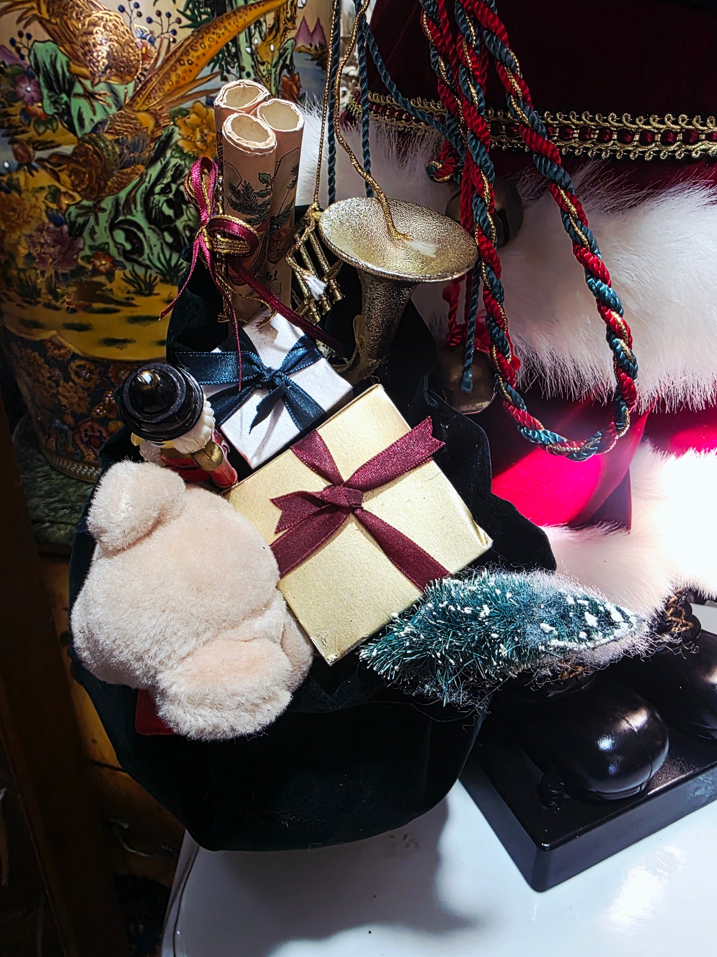 π
Vintage Santa Claus Animated Figure β Holiday Creations 1998 π