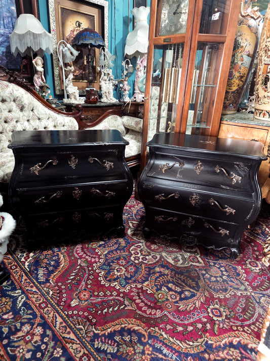 ๐ฟPair of Louis XV style Bombay chairs by Baker Furniture ๐ซ๐ท๐ค๐ฟ