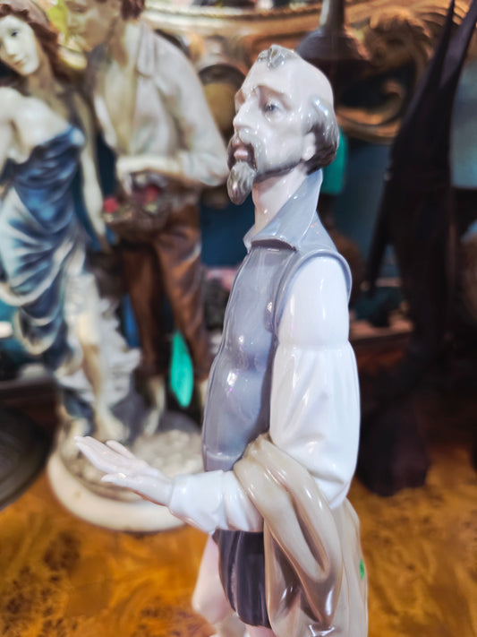🎨 Quixote Reading 📖 Lladro Reference 4854 | Year of issue: 1973