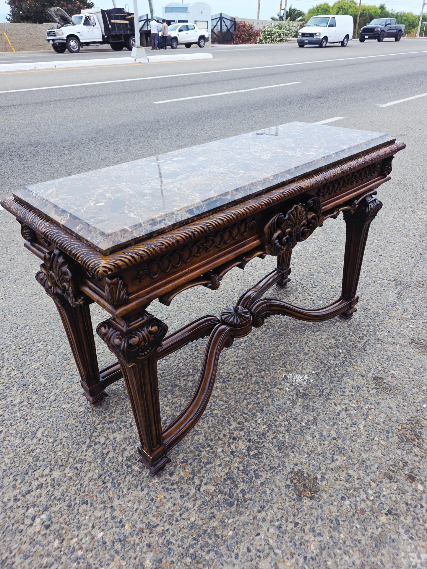 Credenza Casa Mollino β Ashley Furniture, Elegance with Marble Top πͺποΈπΏ