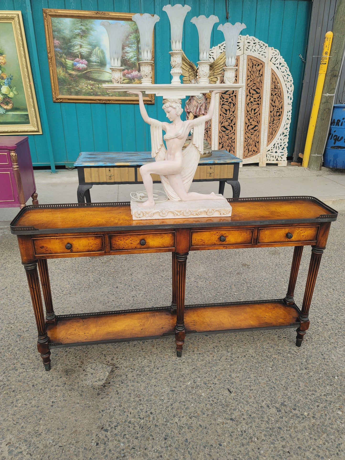 🍀Credenza de madera con chapa de nudo y acacia - Theodore Alexander Narrow Console Table🍀