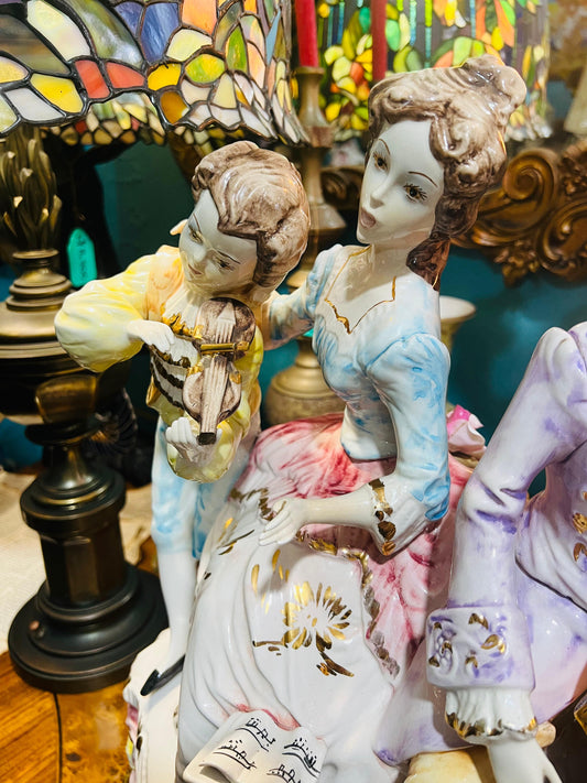 🎻 Exquisita Figura de Porcelana Musical del - Representacion del Siglo XVIII en Venta 🎻