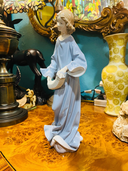 🎨Angel Medico, Porcelana Fina, Lladro 1323, Año de emision 1976🎨