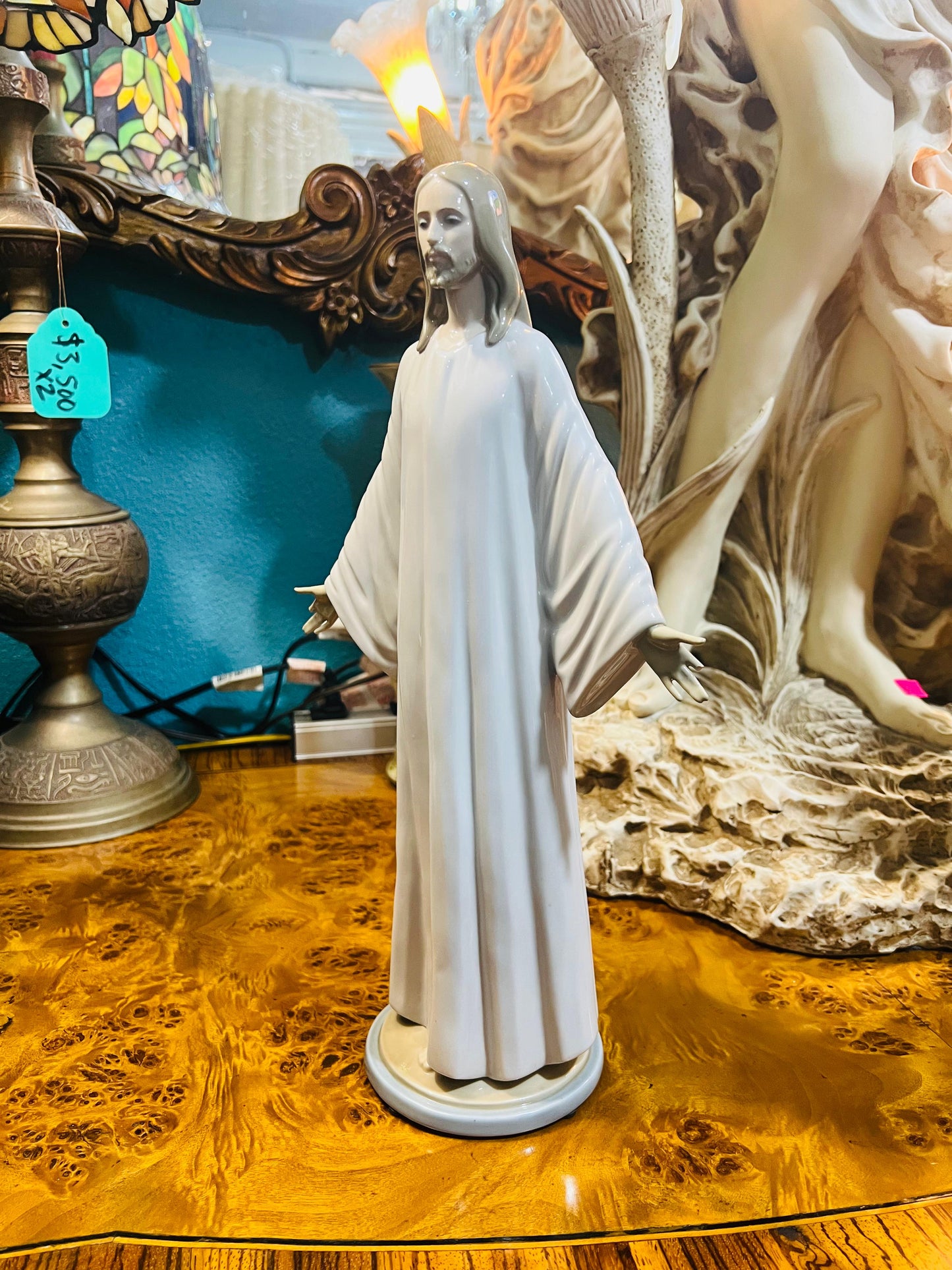 🌟 Escultura de Jesús en Porcelana Fina de Lladro - Modelo 5767 Año de emision 1982 🕊️✨