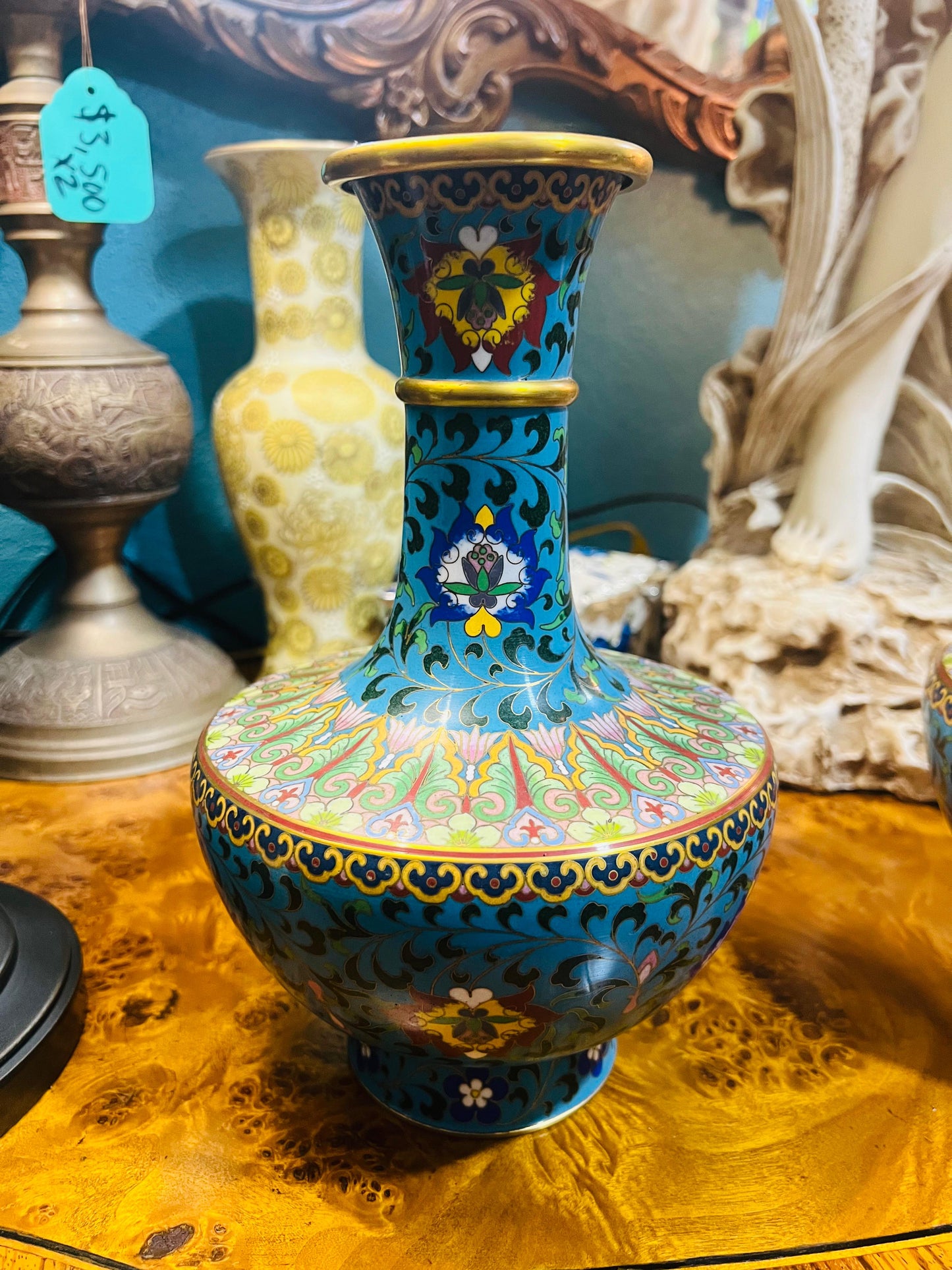 🌟 Jarrones de Cloisonné de Principios del Siglo XX 🏺✨