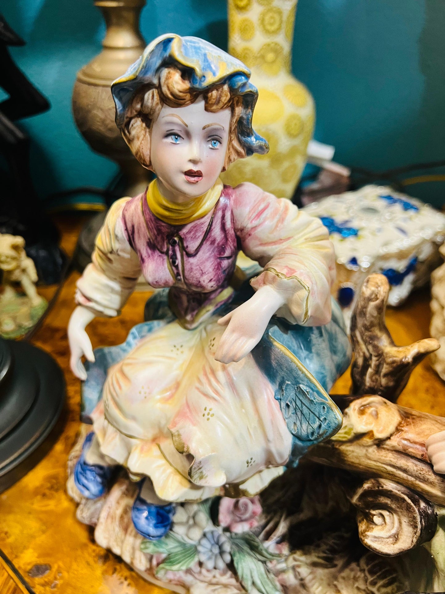 Figura de Porcelana Fina Capo Del Monte ✨