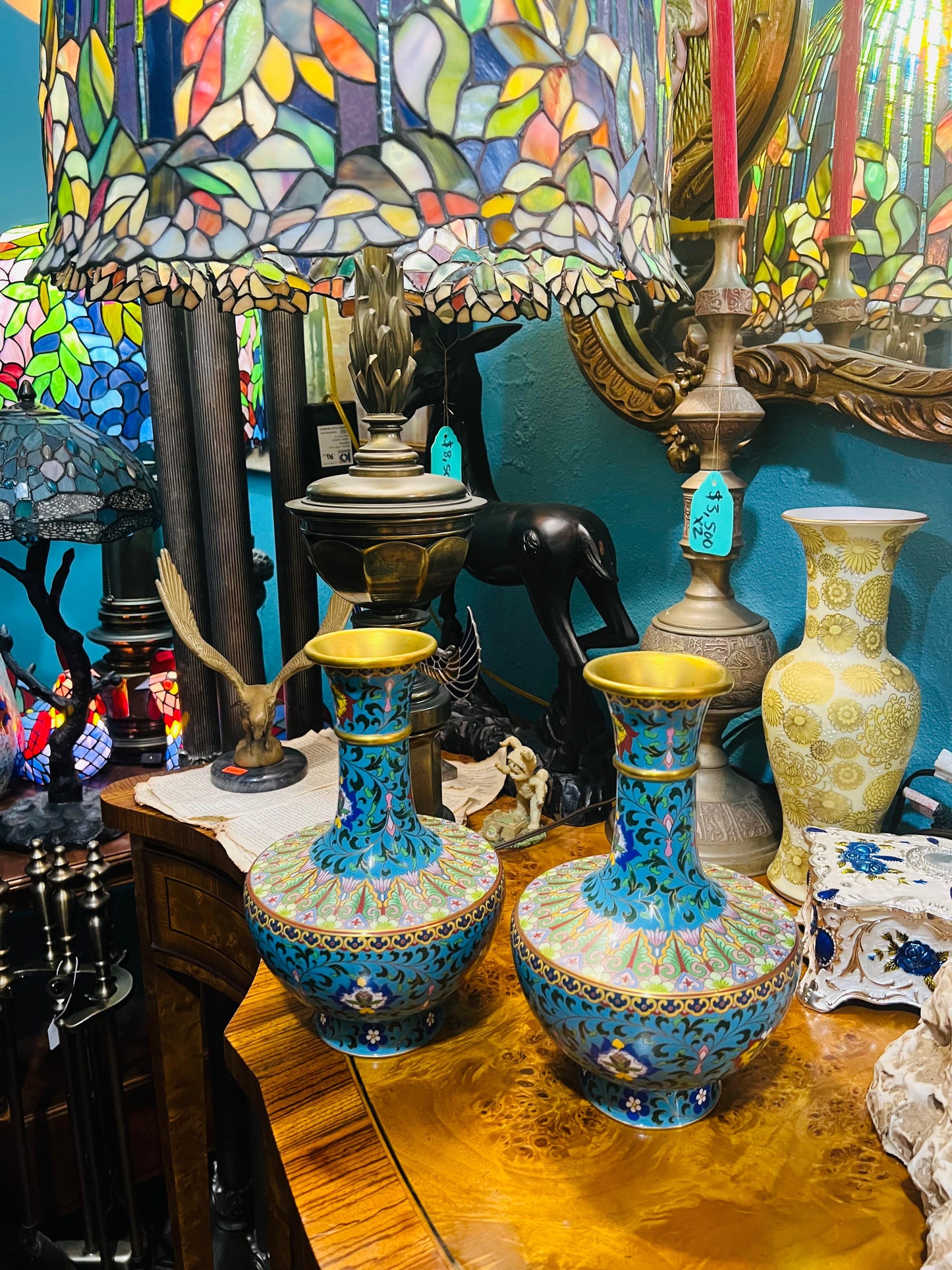 🌟 Jarrones de Cloisonné de Principios del Siglo XX 🏺✨
