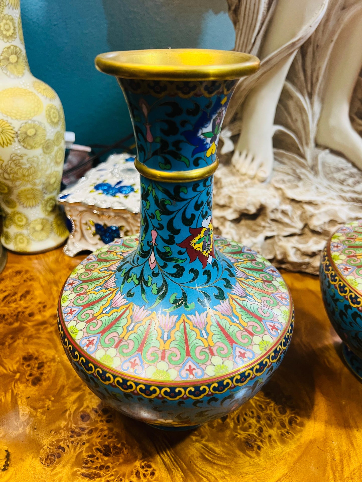 🌟 Jarrones de Cloisonné de Principios del Siglo XX 🏺✨