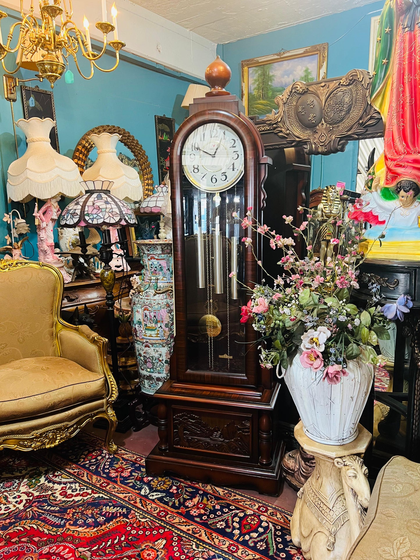 🕰️🕰️🕰️ Reloj oriental de pie estilo antiguo ¡Elegancia Atemporal en Rosarito Antiques! 🕰️🕰️🕰️