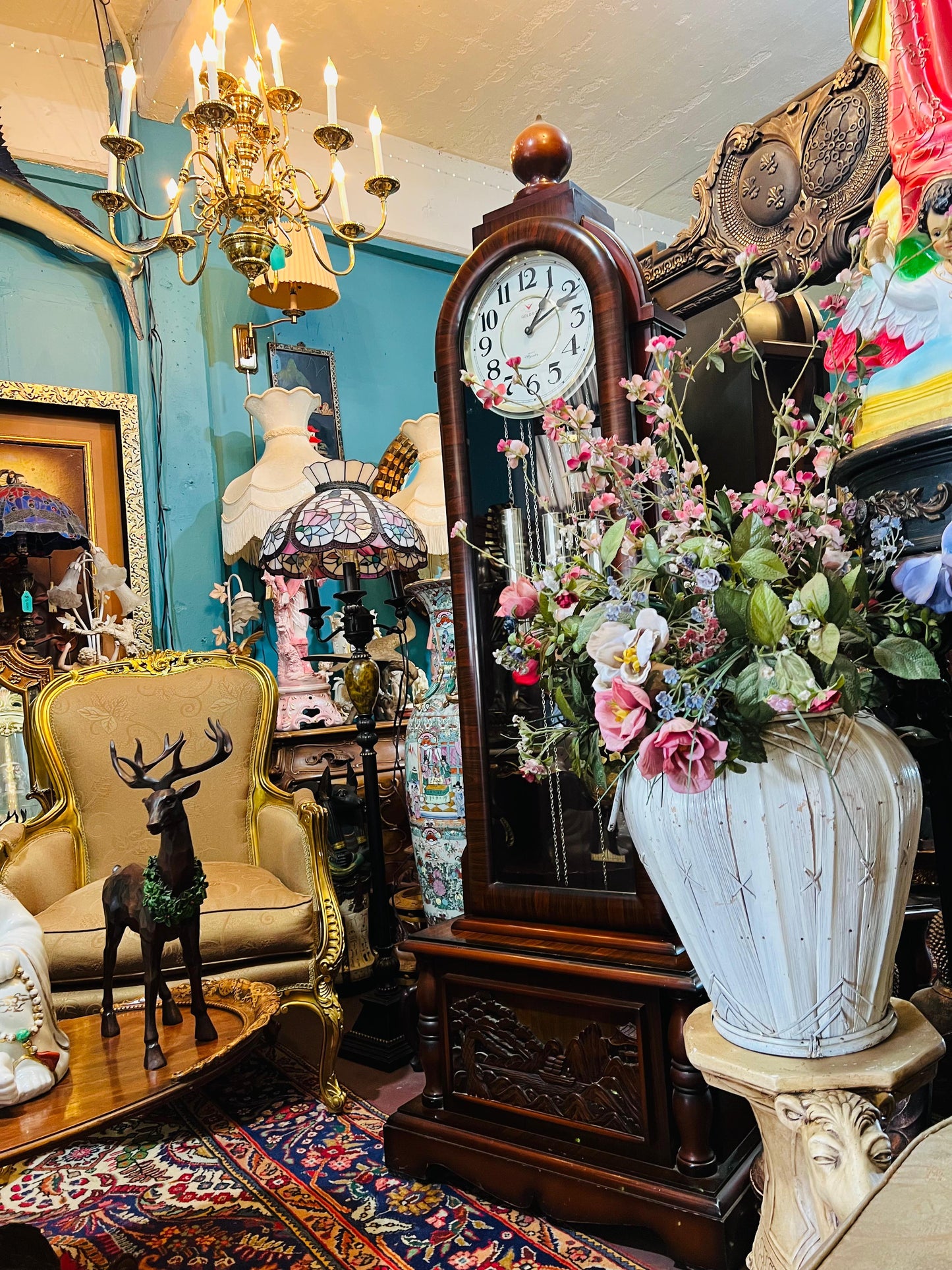 🕰️🕰️🕰️ Reloj oriental de pie estilo antiguo ¡Elegancia Atemporal en Rosarito Antiques! 🕰️🕰️🕰️