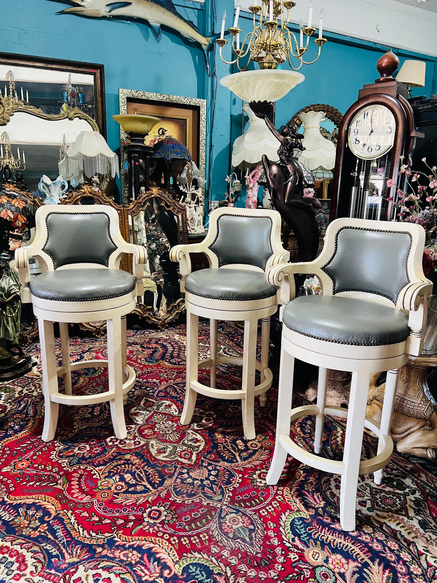 ✨🪑🪑🪑 Juego de 3 Bancos Vintage Colo Blanco 🪑🪑🪑✨