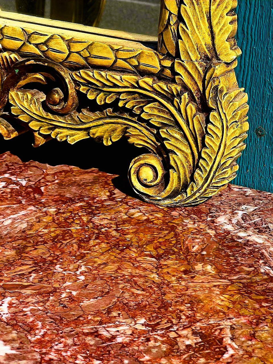 ✨Consola Antigua con Espejo Tallado a Mano Exquisita y Elegante ✨