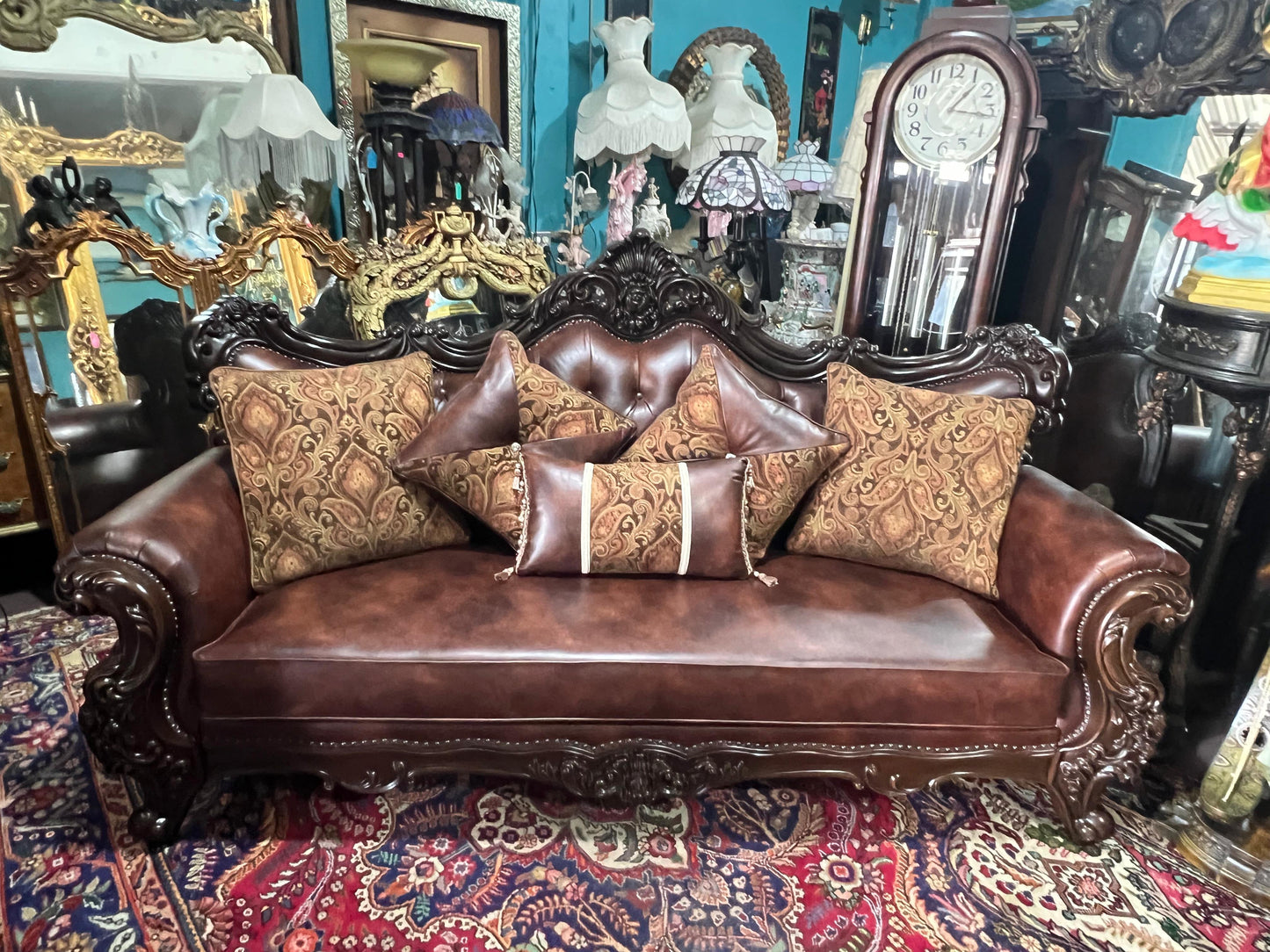 🛋️ Sofa Palencia de Furniture of America - Elegancia y Estilo Clásico para tu Hogar 🛋️