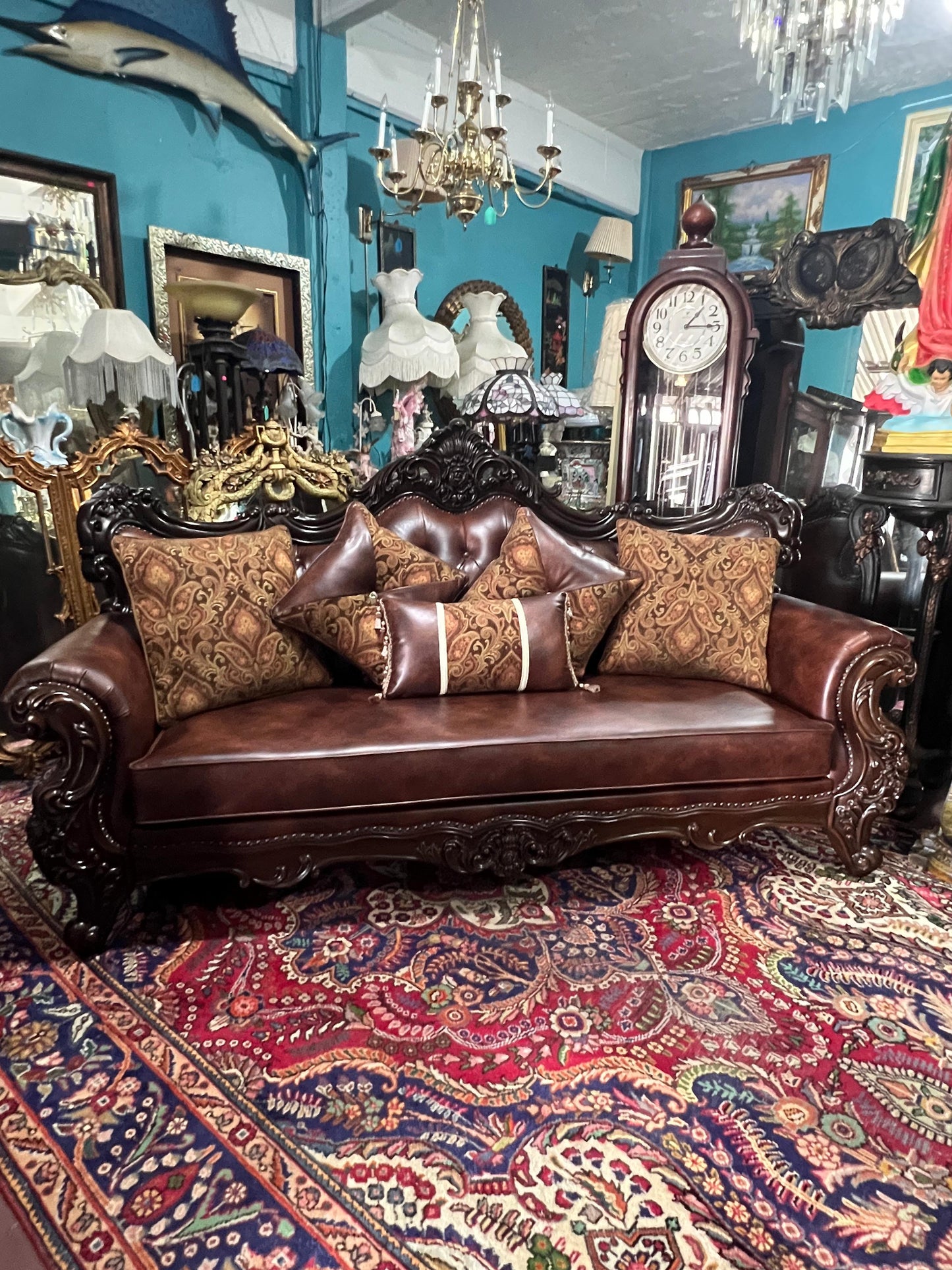 🛋️ Sofa Palencia de Furniture of America - Elegancia y Estilo Clásico para tu Hogar 🛋️