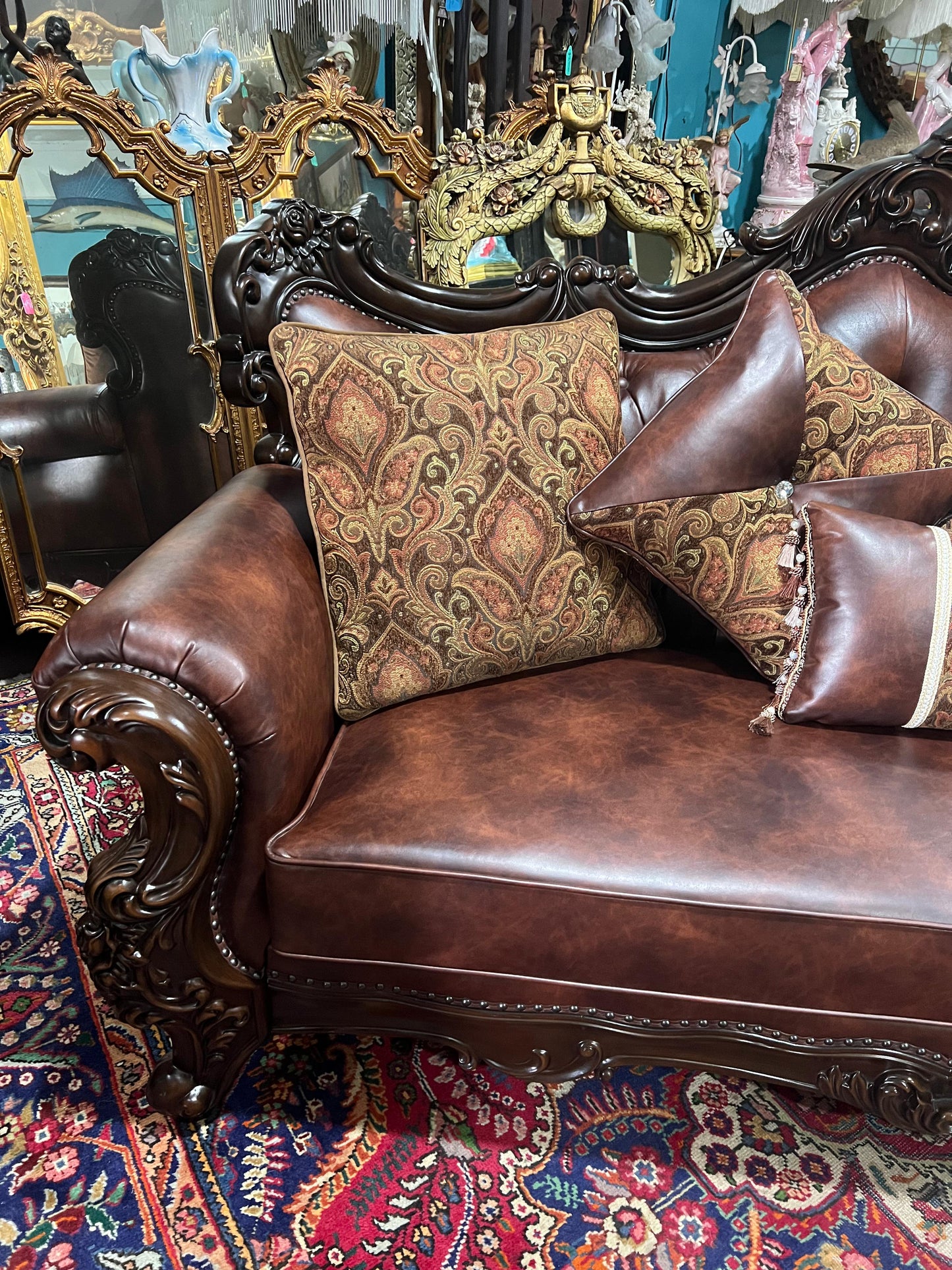 🛋️ Sofa Palencia de Furniture of America - Elegancia y Estilo Clásico para tu Hogar 🛋️