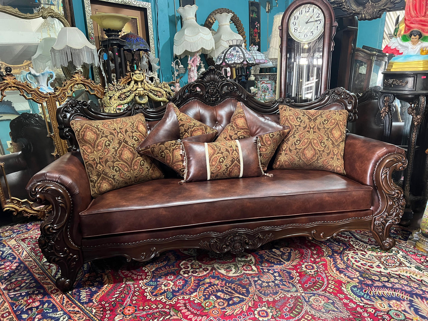 🛋️ Sofa Palencia de Furniture of America - Elegancia y Estilo Clásico para tu Hogar 🛋️