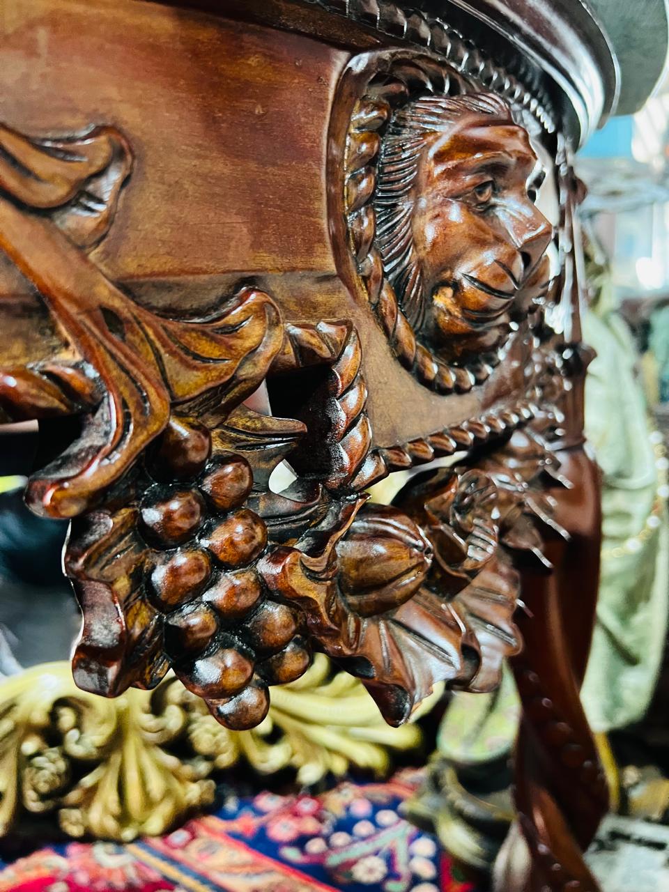 🍀✨Majestuosa Credenza Antigüa de los Años 1920 en Rosarito Antiques✨🍀