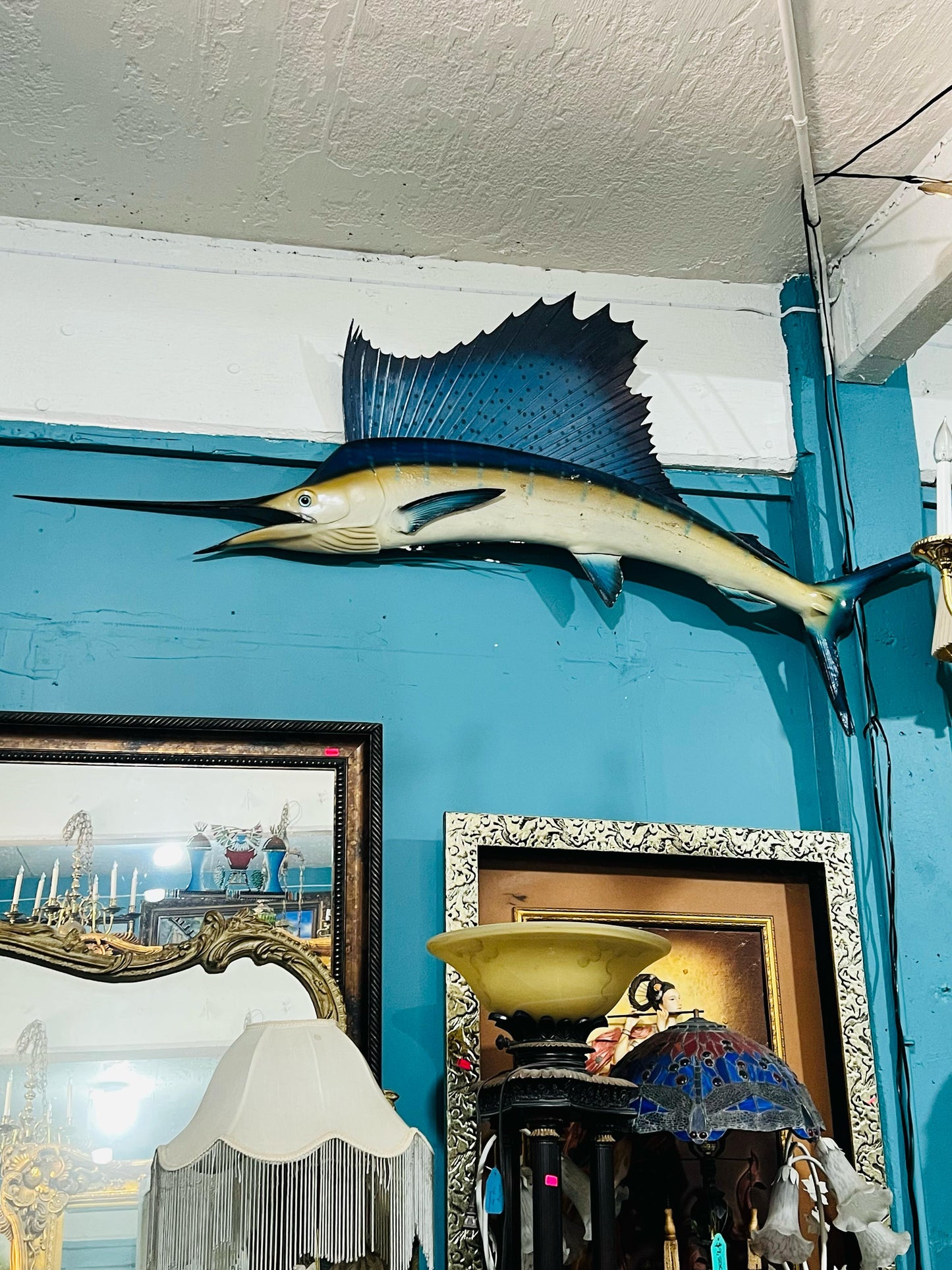 🐟✨ Pez Espada Realista: Un Ícono Decorativo Atemporal ✨