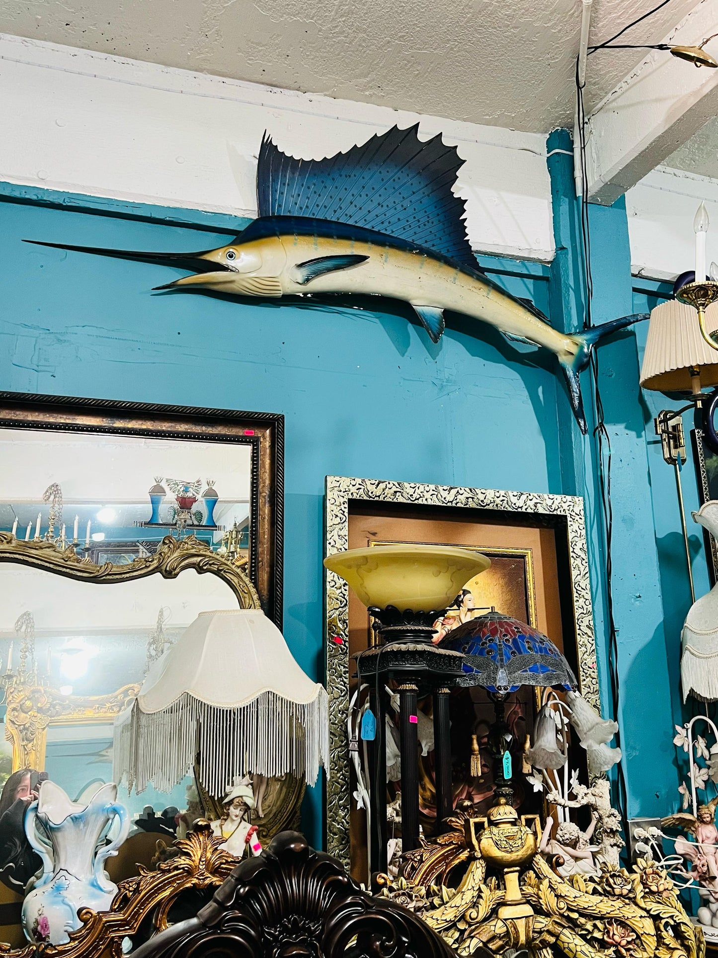 🐟✨ Pez Espada Realista: Un Ícono Decorativo Atemporal ✨