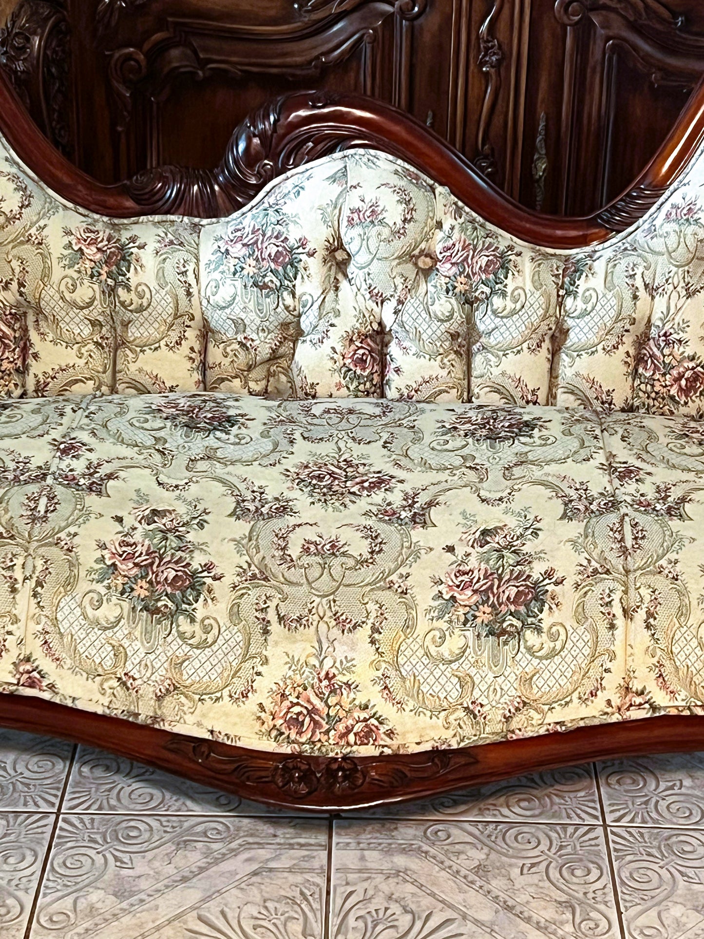 🍇🌿 🍇Sillon Antiguo Elegancia Clasica y Diseño Exclusivo🍇🌿🍇