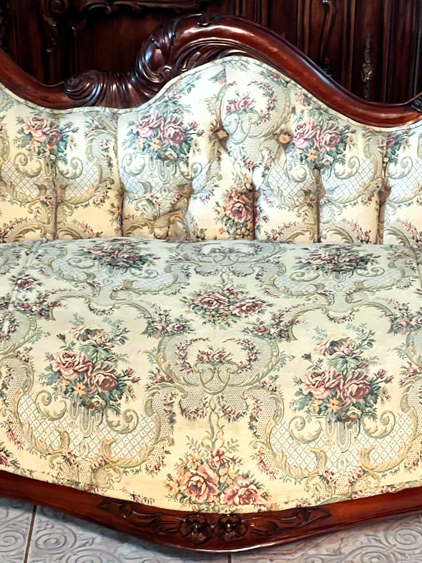 🍇🌿 🍇Sillon Antiguo Elegancia Clasica y Diseño Exclusivo🍇🌿🍇