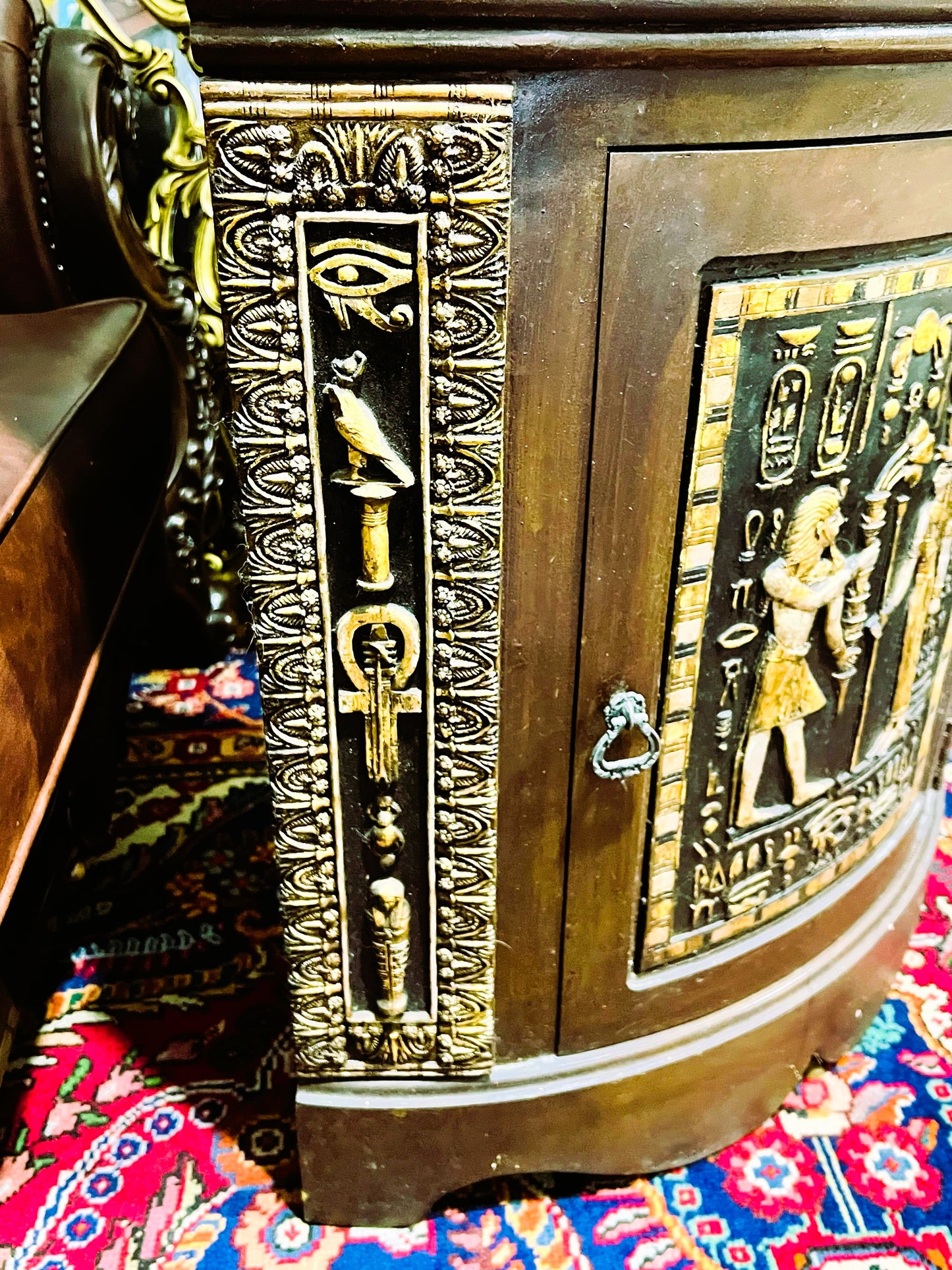 🐪🔱🐪Egyptian Corner Display Case, An Exotic Treasure for Your Home🐪🔱🐪