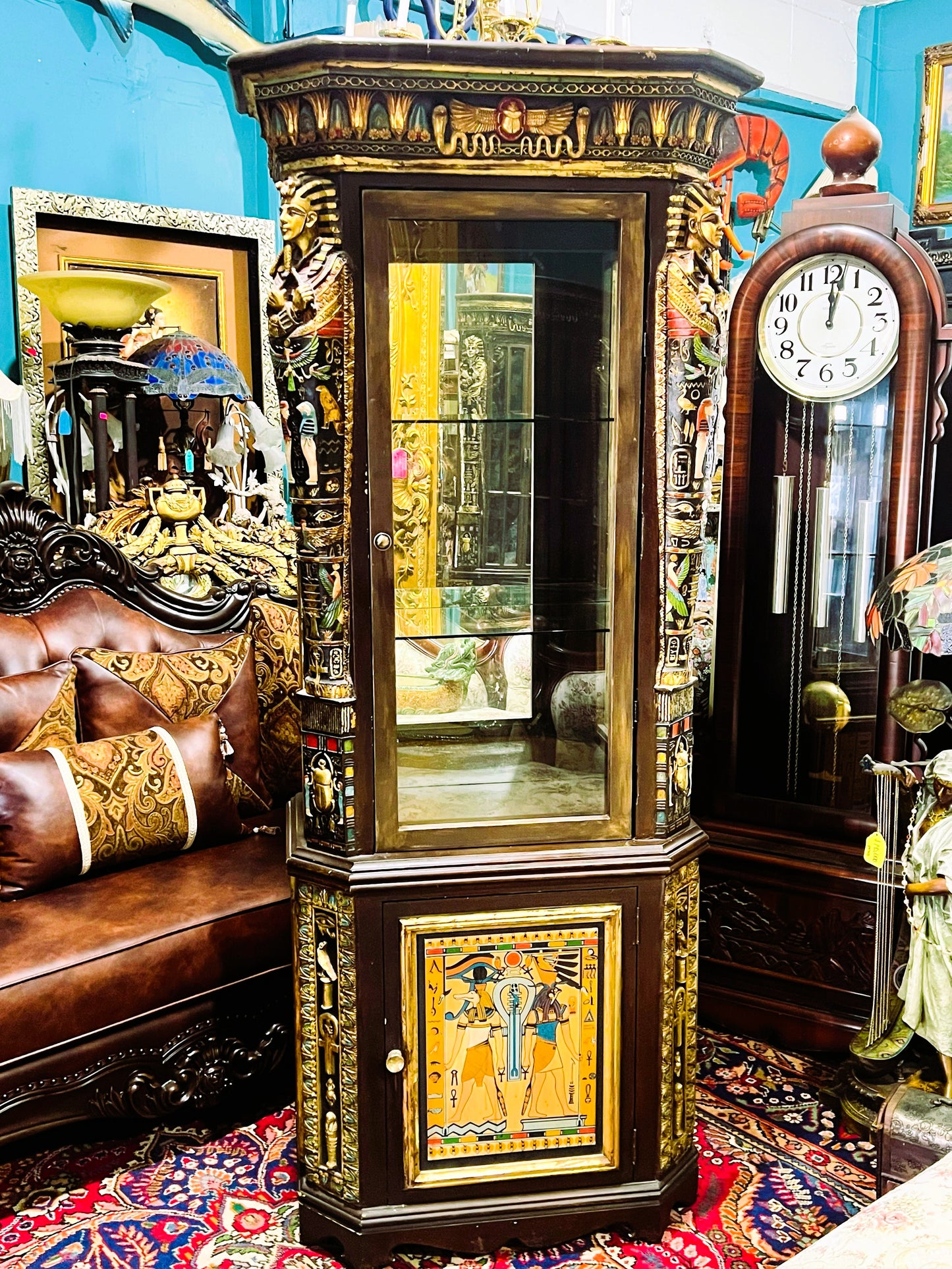 🐪🔱🐪Vitrina Egipcia en Venta, Un Tesoro Exotico para tu Hogar🐪🔱🐪