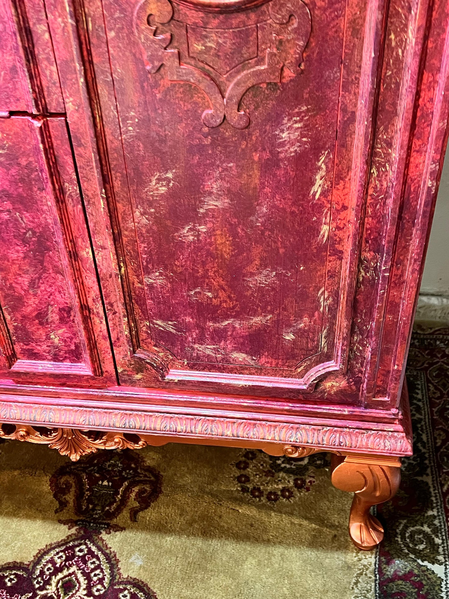🍾✨¡Licorera Antigua, una pieza de auténtica elegancia y valor histórico! ✨🍾